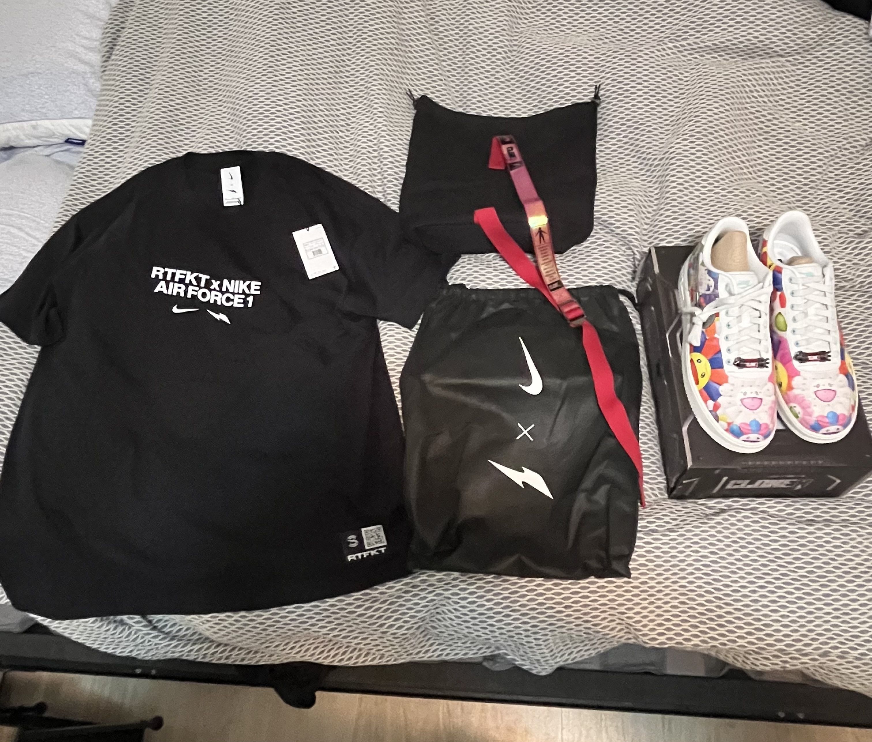Nike × Takashi Murakami RTFKT x Nike Air Force 1 - Murakami Drip 