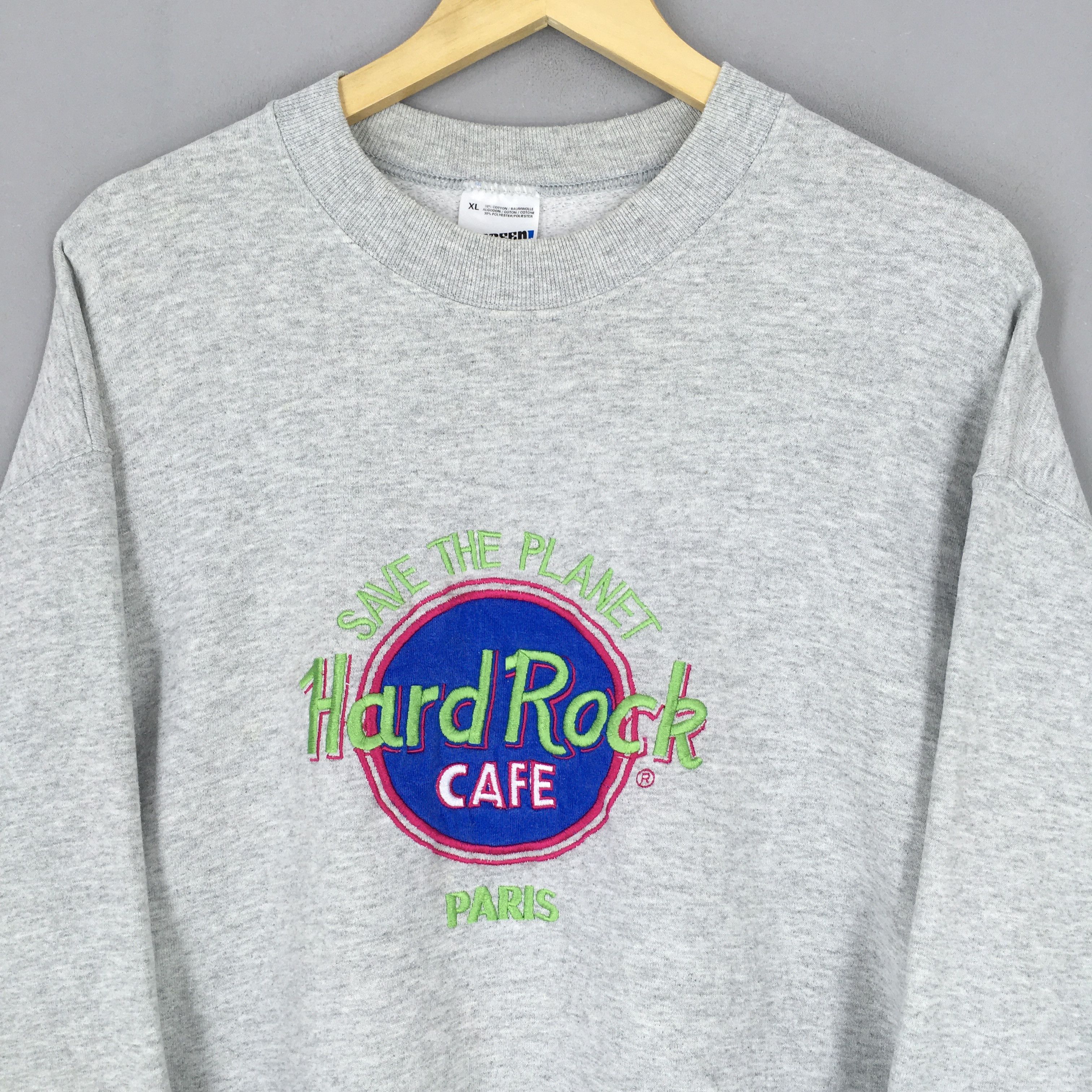 Hard Rock Cafe Vintage Hard Rock Cafe Paris Embroidered Sweatshirt XLarge Size US XL / EU 56 / 4 - 2 Thumbnail