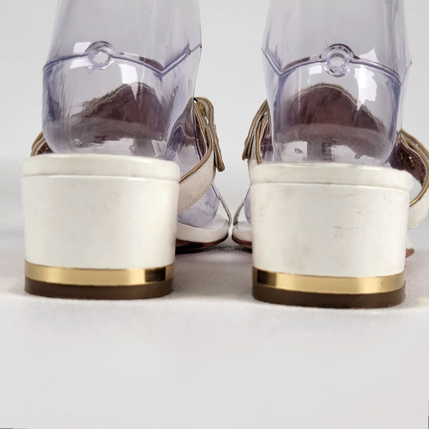 Vintage VINTAGE Arturo Chiang Sandals White Leather Women's Size 7.5? Size US 6 / IT 36 - 6 Thumbnail