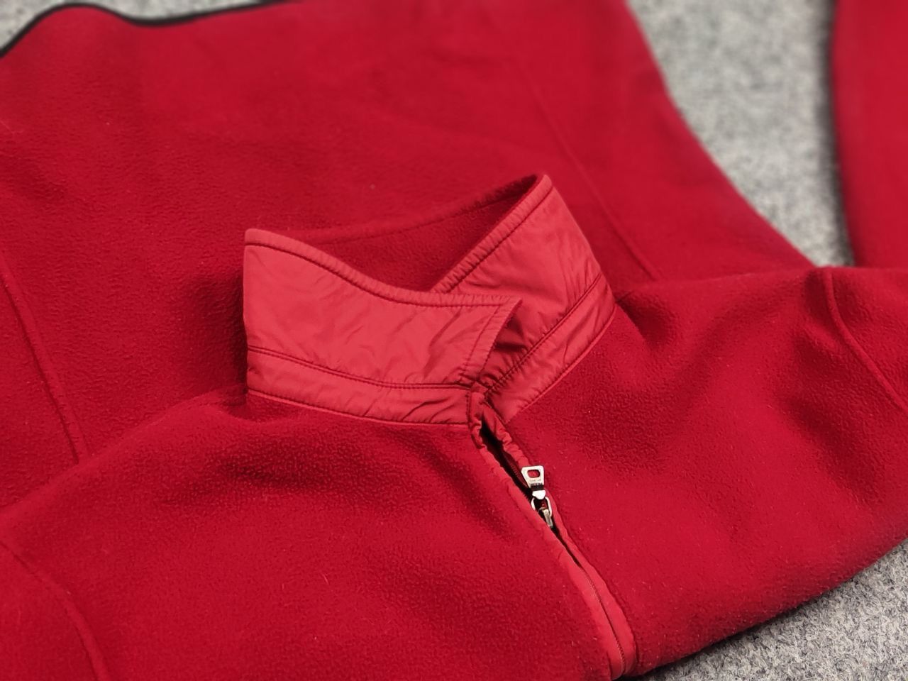 Prada Vintage 00's Prada Archive Red Fleece Full Zip Pullover Size XL / US 12-14 / IT 48-50 - 16 Thumbnail