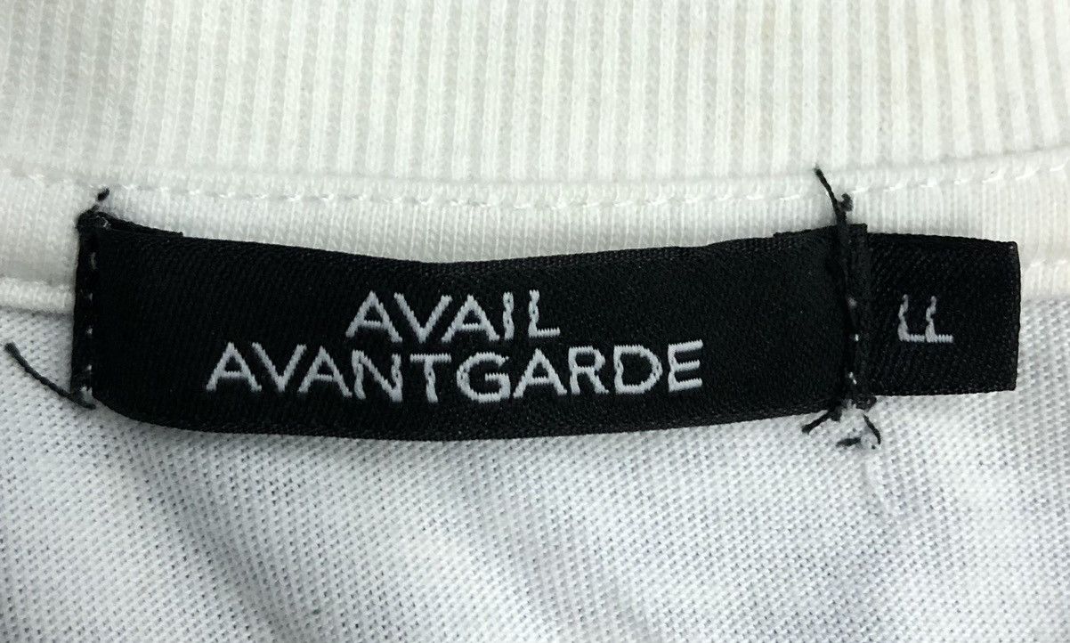 Vintage Vintage Avail AvantGarde Readily Coltish T-Shirt Size US XL / EU 56 / 4 - 7 Thumbnail