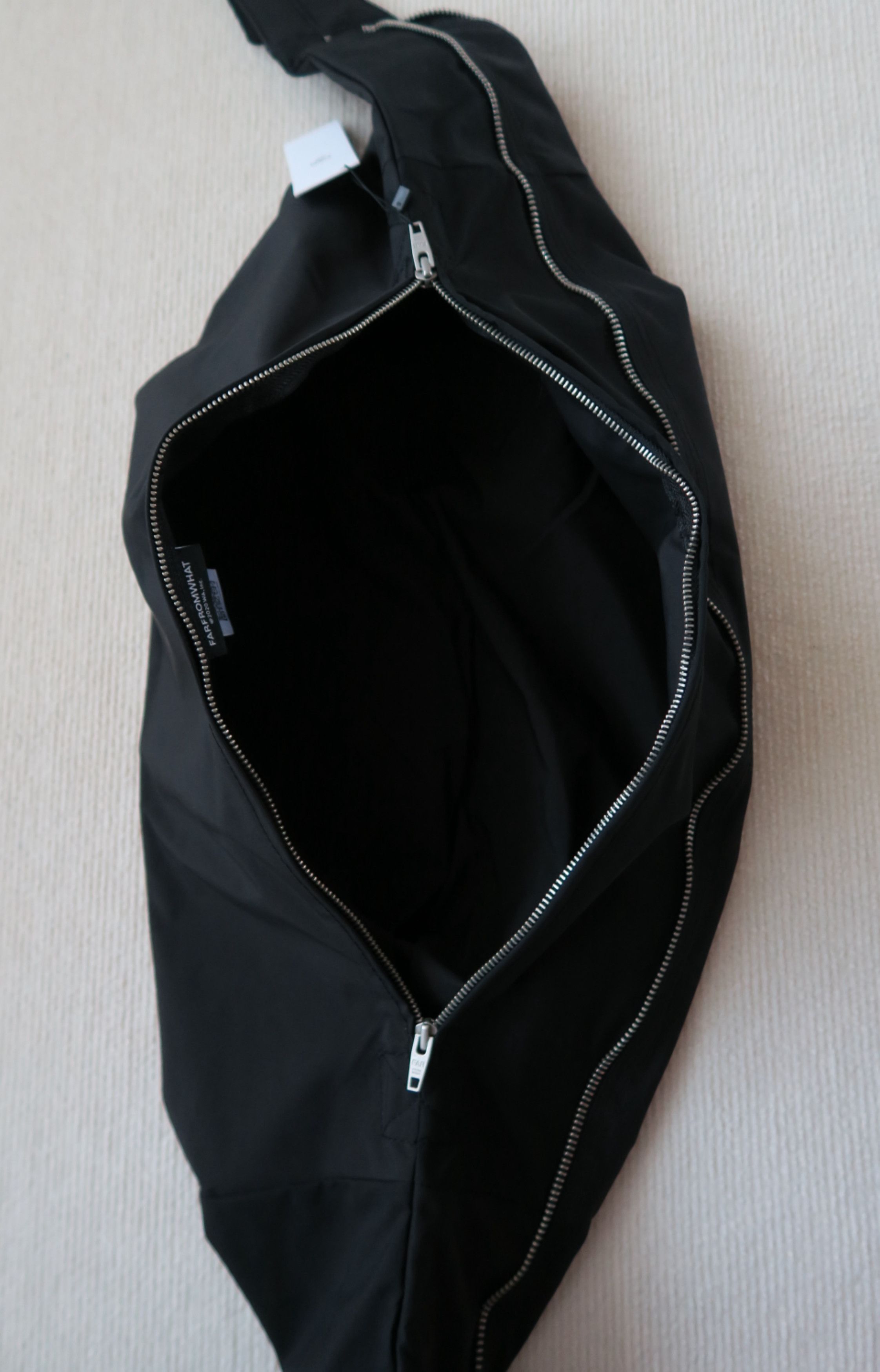Other FAR FROM WHAT KOREA FAR Crossbody Sling Bag Size ONE SIZE - 12 Thumbnail