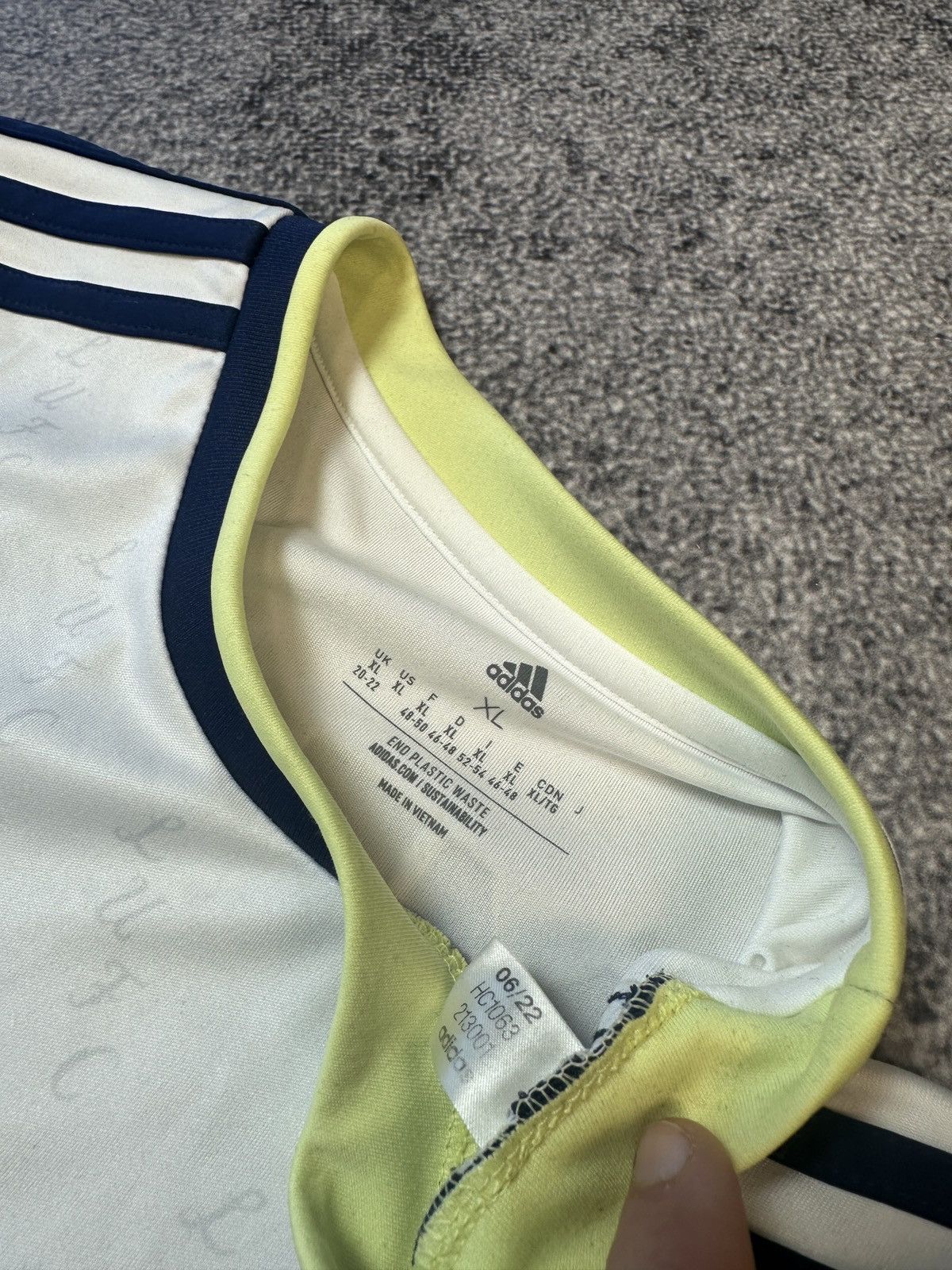 Adidas Adidas 9 Bamford Leeds United Soccer Jersey Blokecore XL Size US XL / EU 56 / 4 - 5 Thumbnail