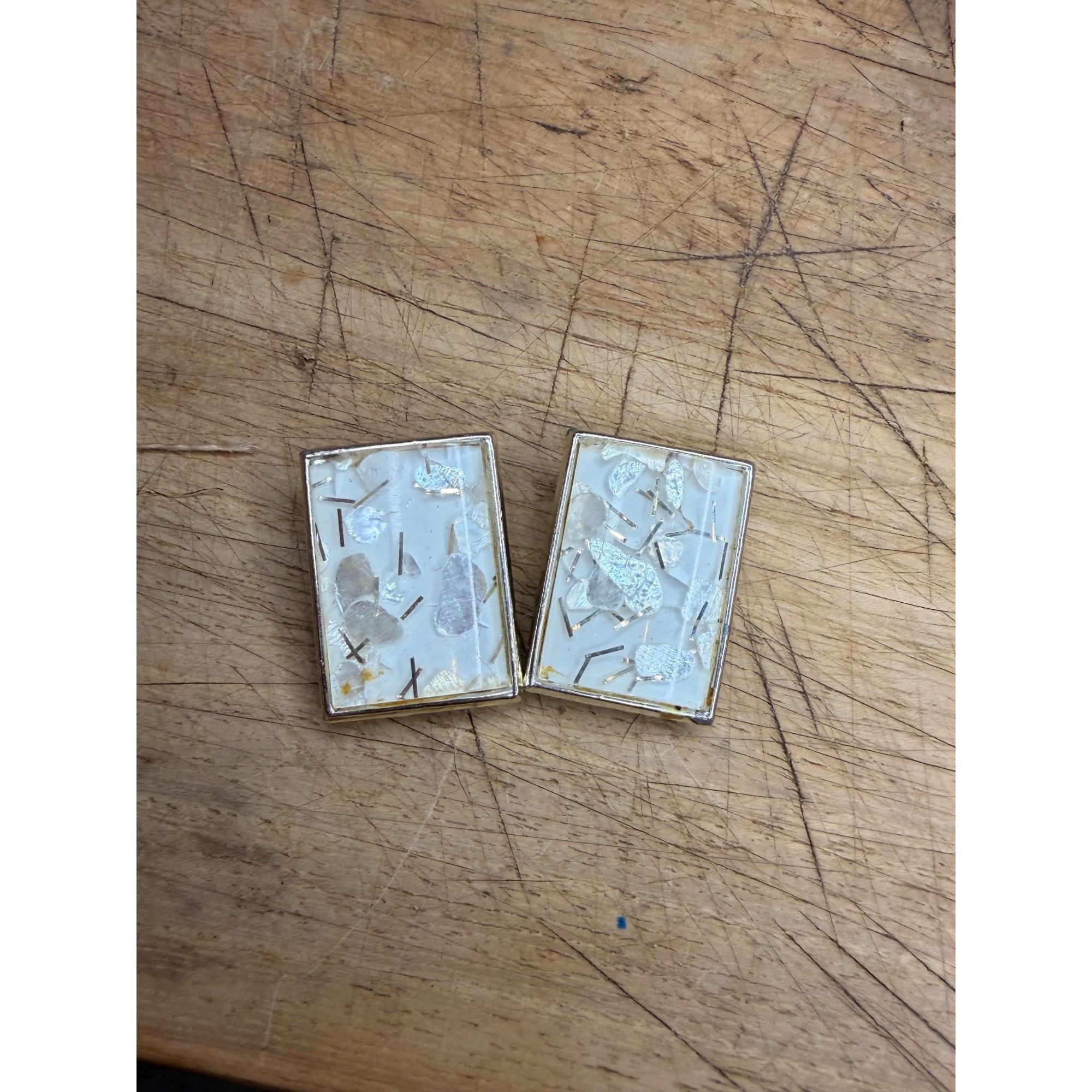 Other Vintage Silver-Tone Rectangular Clip-On Earrings With Shell Size ONE SIZE - 3 Thumbnail