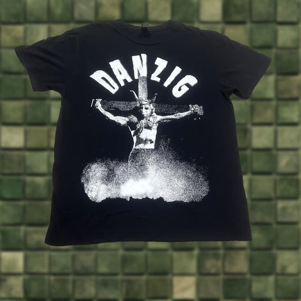 Vintage Danzig Tour 2025 Band T Shirt Mens XL Black Tour 2025 Size US L / EU 52-54 / 3 - 1 Thumbnail