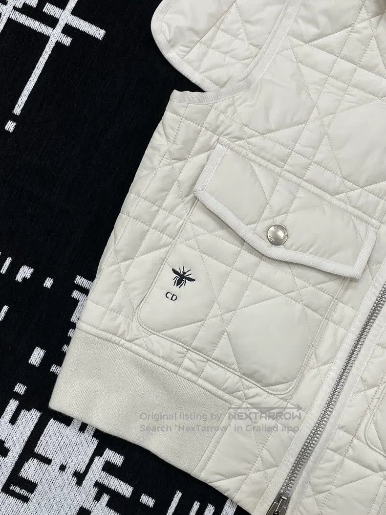 Dior Dior White diamond plaid navy collar down vest jacket Size XS / US 0-2 / IT 36-38 - 2 Thumbnail