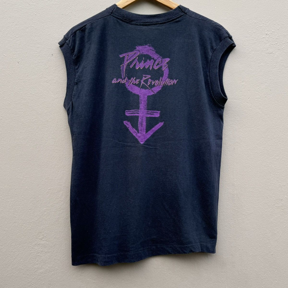 Vintage Vintage prince purple rain 1984 very rare tee Size US M / EU 48-50 / 2 - 4 Thumbnail