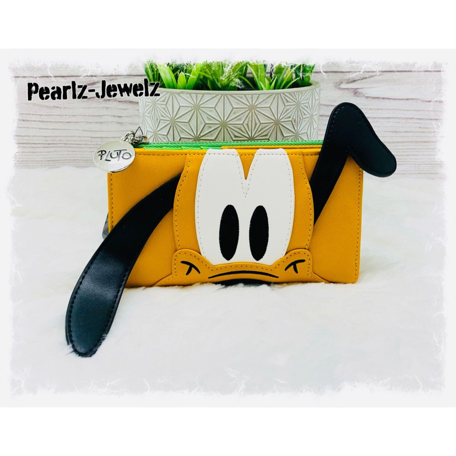 Disney Loungefly Disney Pluto Dog Figural Cosplay Wallet NWT Size ONE SIZE - 1 Thumbnail