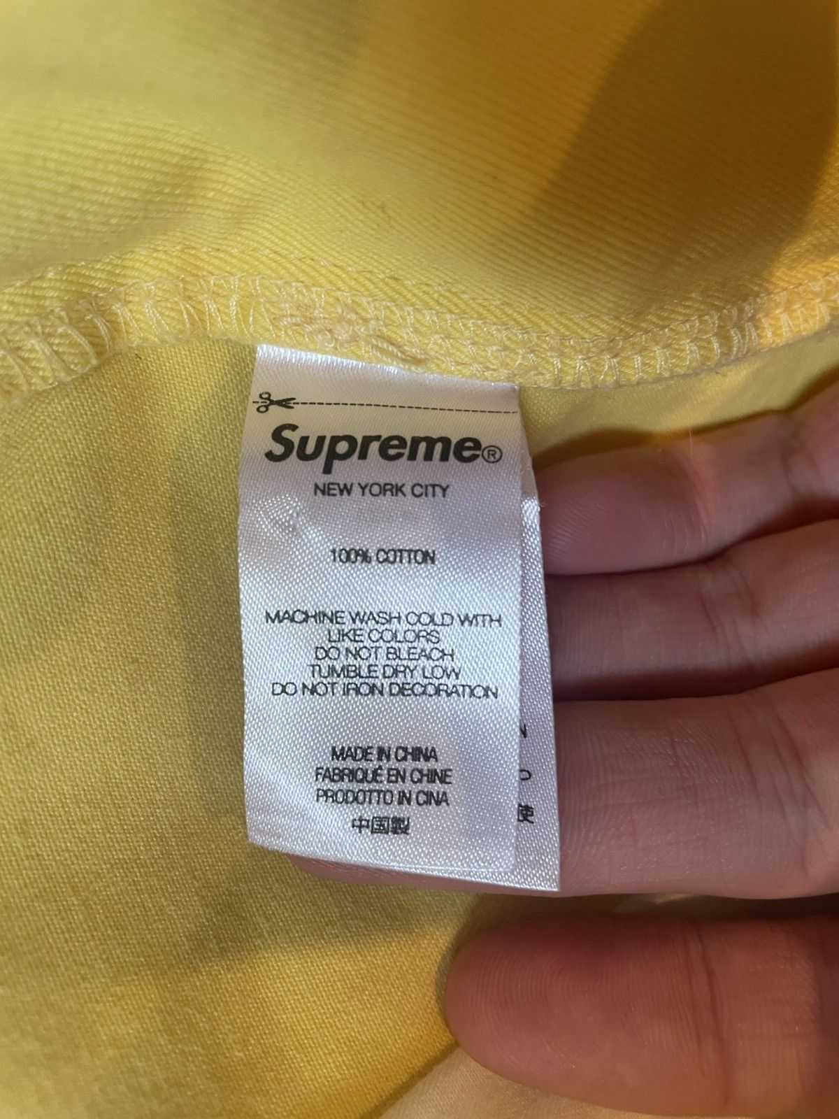 Supreme supreme x Bernadette corporation shorts in yellow Size US 30 / EU 46 - 3 Thumbnail