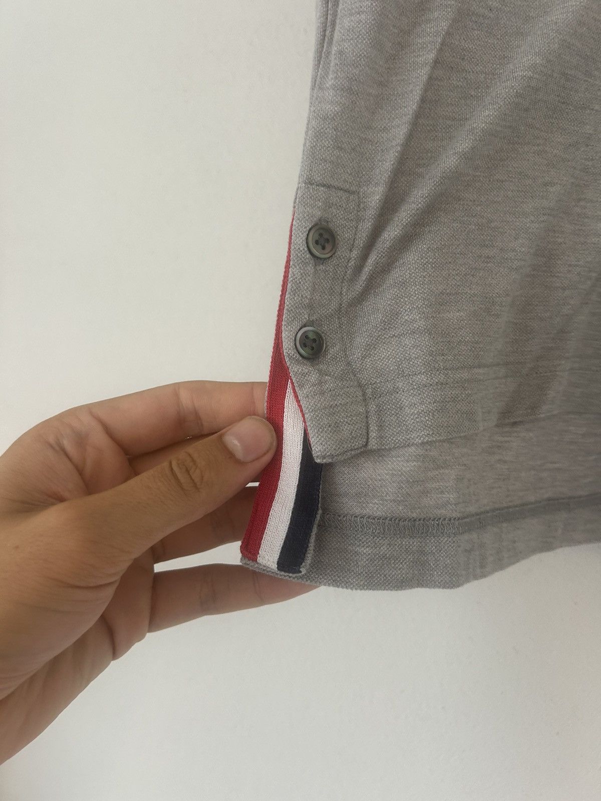 Thom Browne Grey Polo Size US M / EU 48-50 / 2 - 8 Thumbnail
