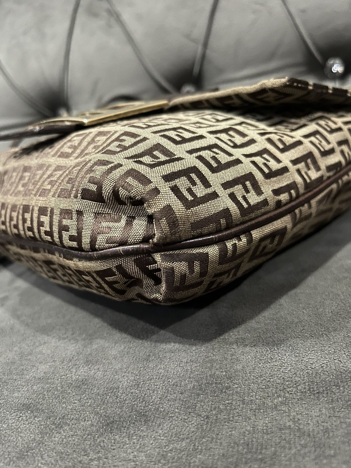 Fendi Authentic FENDI Logo Zucca Shoulder Bag Canvas Size ONE SIZE - 8 Thumbnail