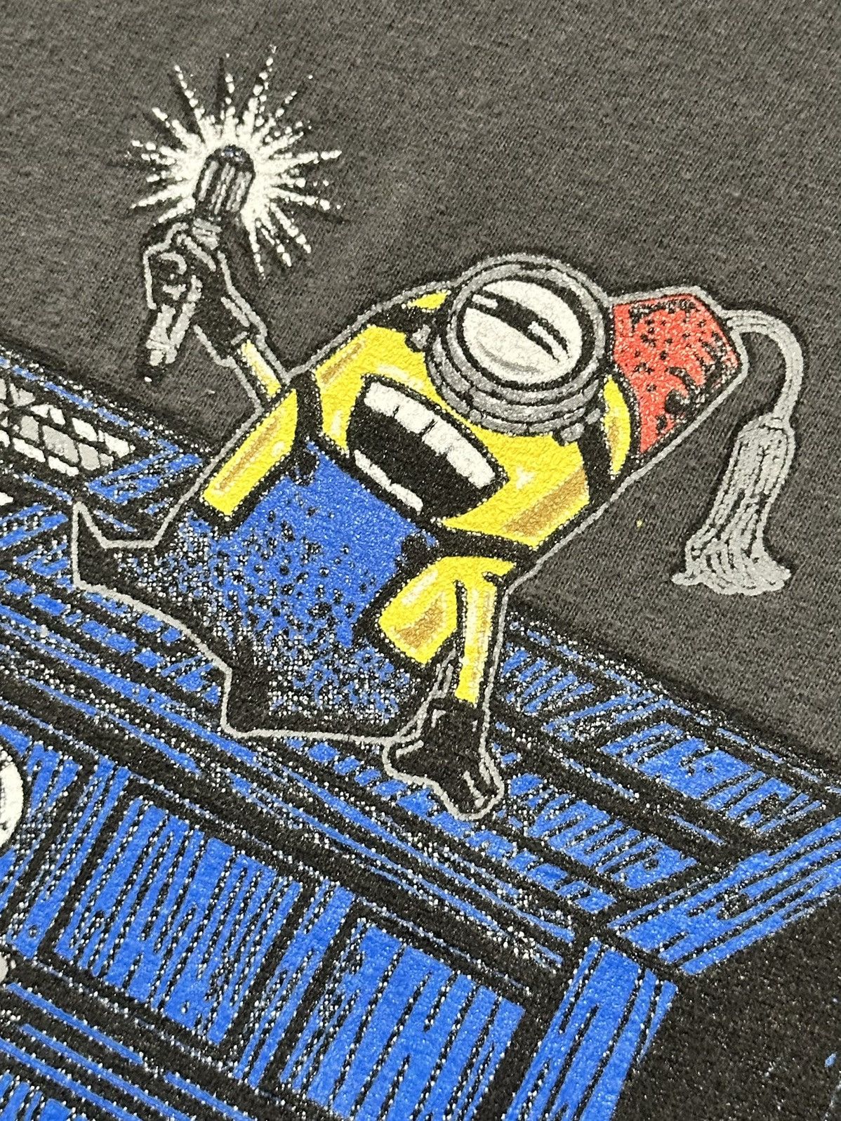 Other Dr. Who Minions shirt Size US XL / EU 56 / 4 - 2 Thumbnail