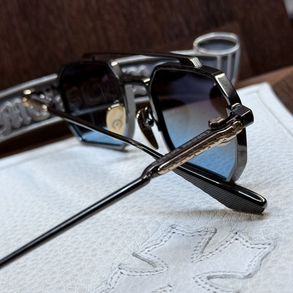Chrome Hearts Chrome Hearts RUMP ‘Murky Waters’ 1/1 Sunglasses Size ONE SIZE - 9 Thumbnail