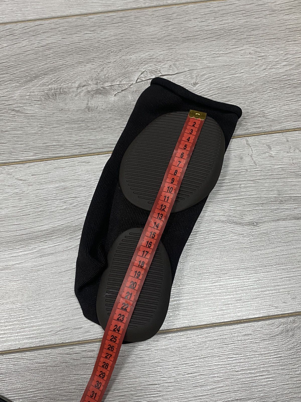 Yeezy Yeezy Pods - size 1 high sneakers Size US 7.5 / EU 40-41 - 4 Thumbnail