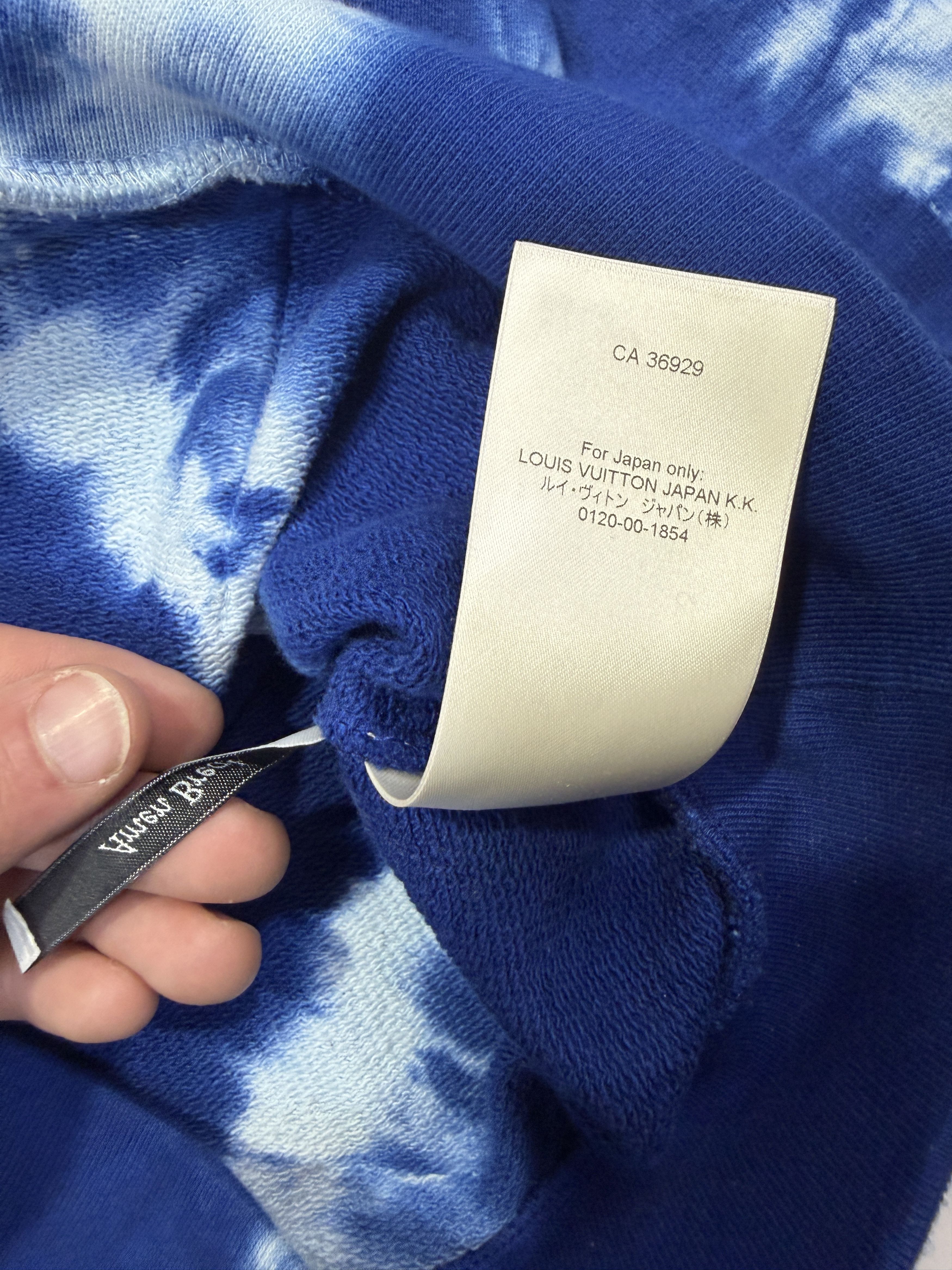 Louis Vuitton Louis Vuitton LV Tie Dye Blue Hoodie Size US L / EU 52-54 / 3 - 7 Thumbnail