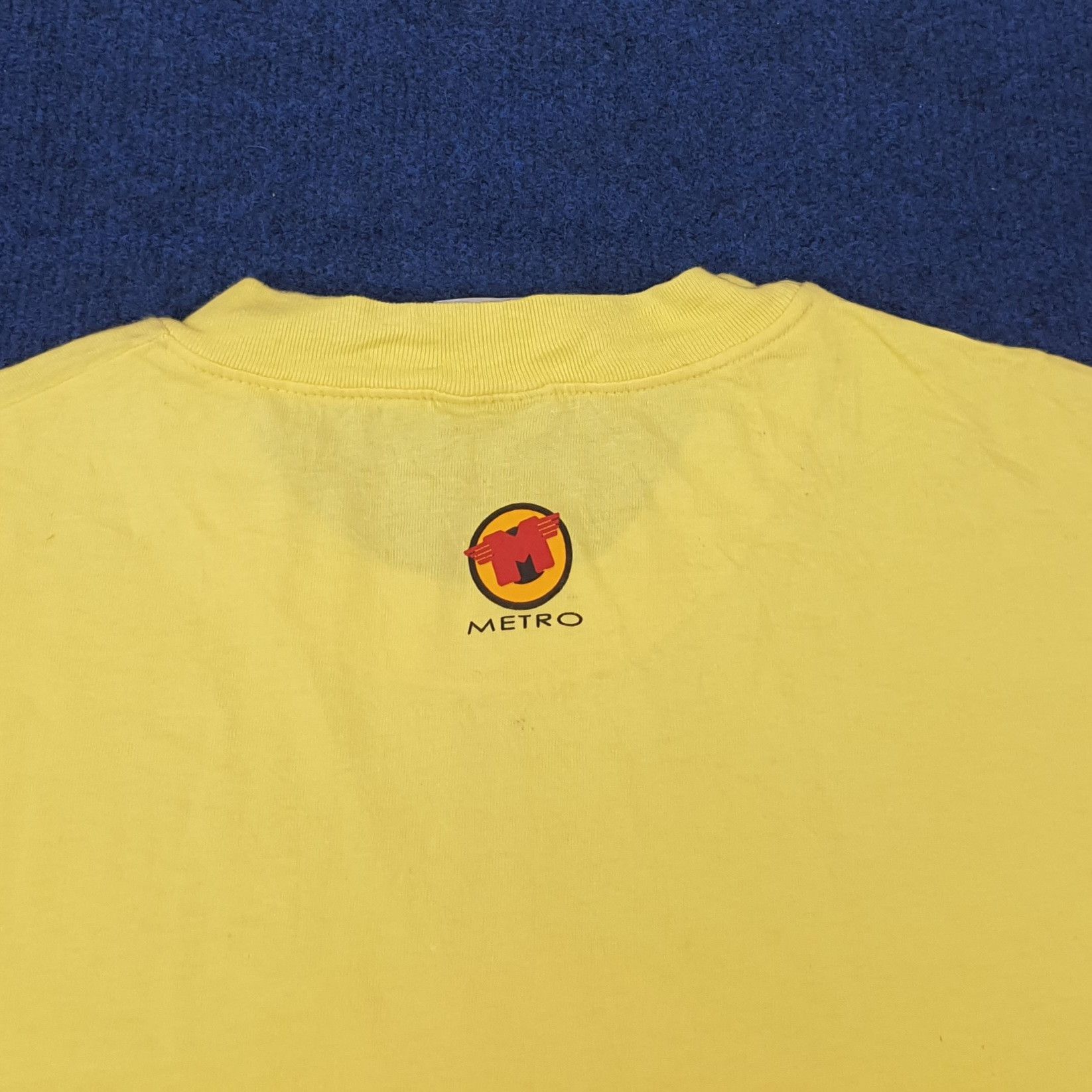 Japanese Brand Vintage SUZUKI Japan Motorsports Brand Tshirt C239N26 Size US L / EU 52-54 / 3 - 4 Thumbnail