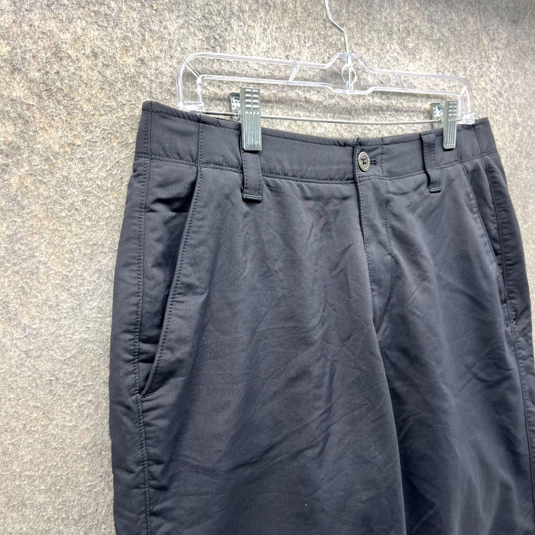Under Armour Under Armour Shorts Mens 34 Black HeatGear Golf Chino Performance 10 Inseam Size US 34 / EU 50 - 3 Thumbnail