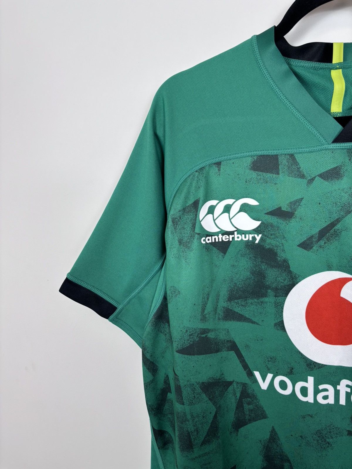 Canterbury of New Zealand Canterbury Ireland Rugby Union IRFU 2020/21 Jersey Shirt Size US L / EU 52-54 / 3 - 4 Thumbnail