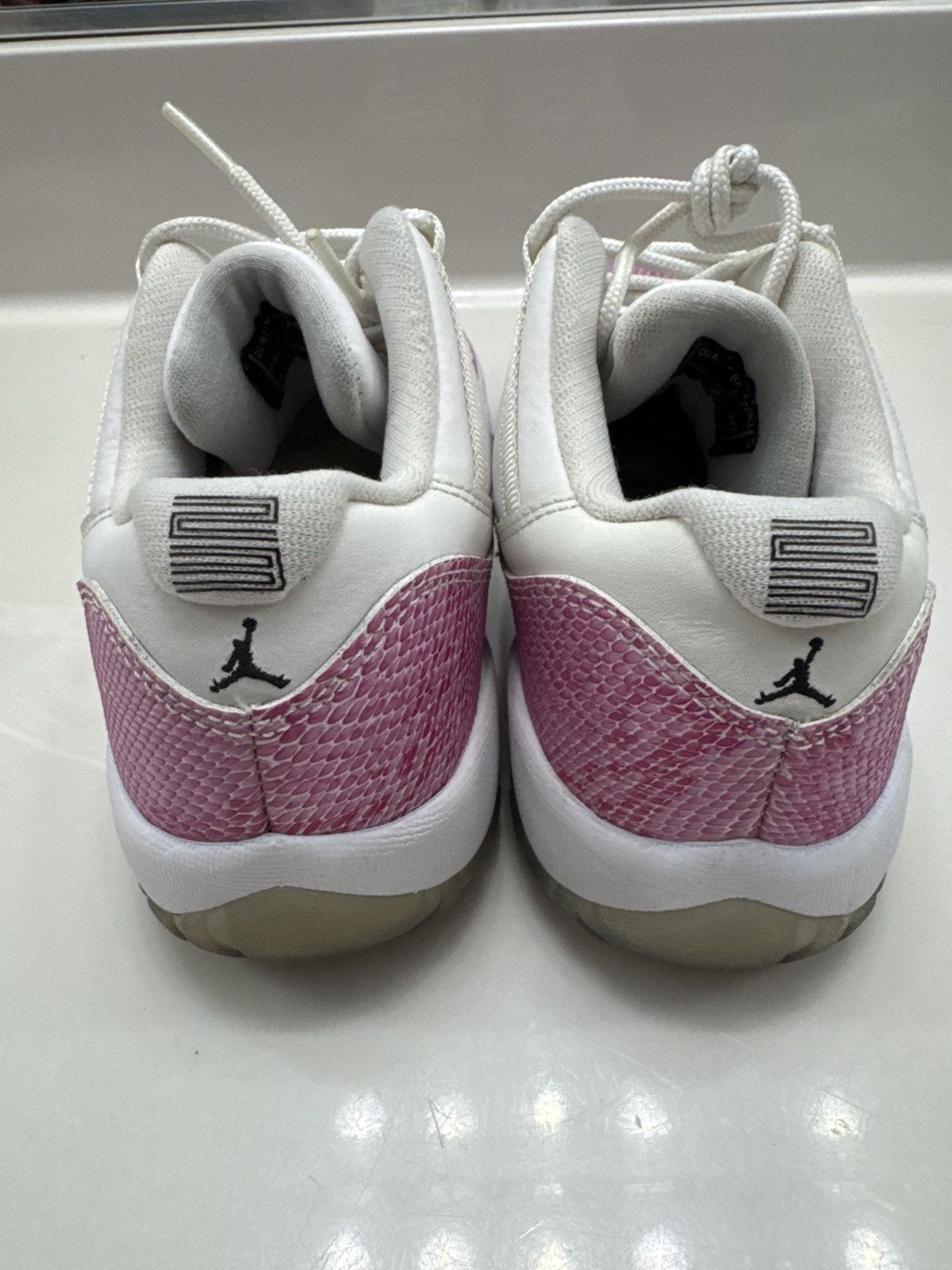 Nike Air Jordan 11s Pink Snakeskin Size US 4.5 / IT 34.5 - 5 Thumbnail