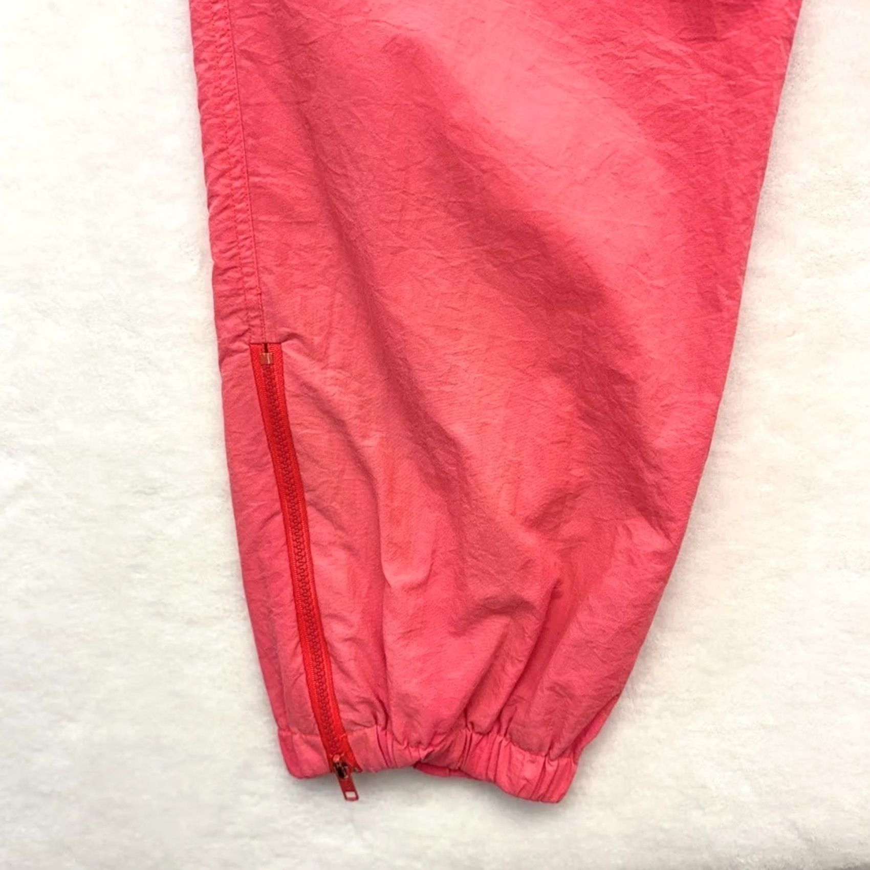 Converse VINTAGE Converse 90s Windbreaker Track Pants Men XL Pink Nylon Track Pants Mens 90s Converse Windbreaker Track Pants Size US 36 / EU 52 - 7 Thumbnail
