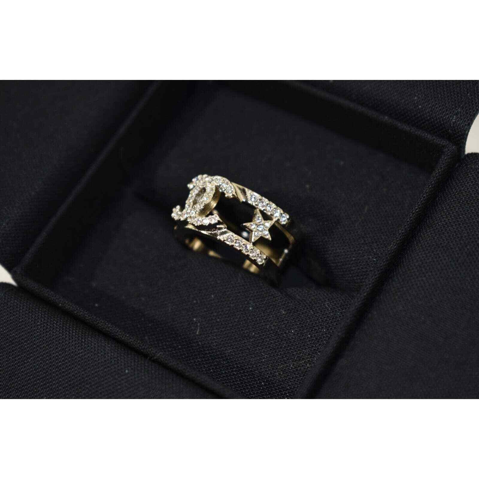 Chanel Chanel 22S Gold Crystal Star Interlocking Fashion Ring 52 6 Size ONE SIZE - 8 Thumbnail