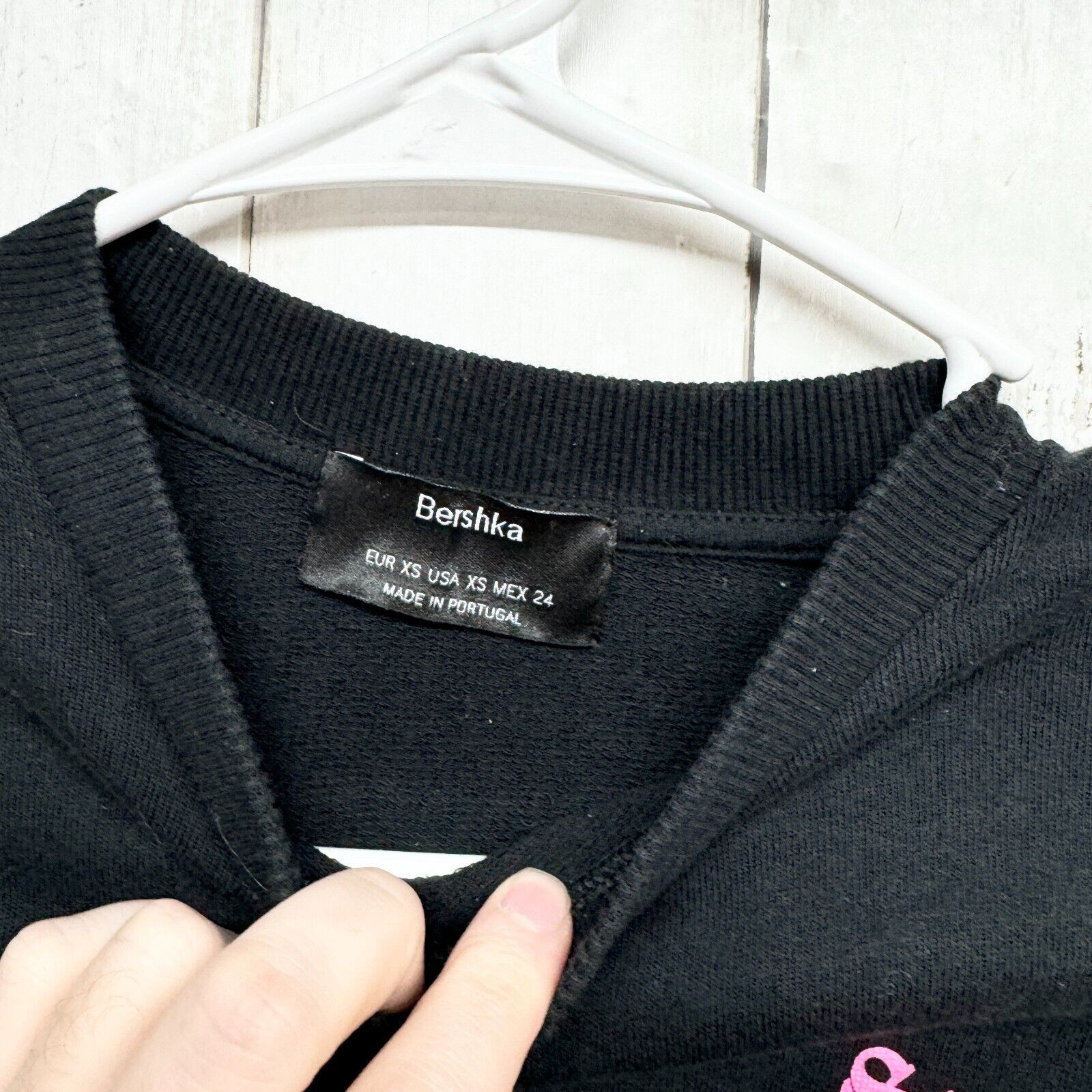 Zara Berkshka Top Size XS Cropped Long Sleeve "Sister group Chat" Size XS / US 0-2 / IT 36-38 - 2 Thumbnail