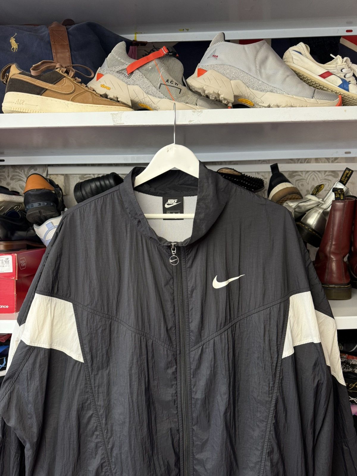 Nike Vintage Nike Track Big Logo Jacket Streetwear USA Size US XL / EU 56 / 4 - 3 Thumbnail