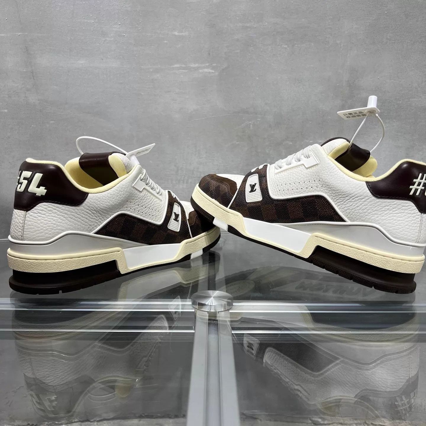 Louis Vuitton LV Trainer White/Brown UK7.5 (EU41.5) YH25061 Size US 8.5 / EU 41-42 - 5 Thumbnail