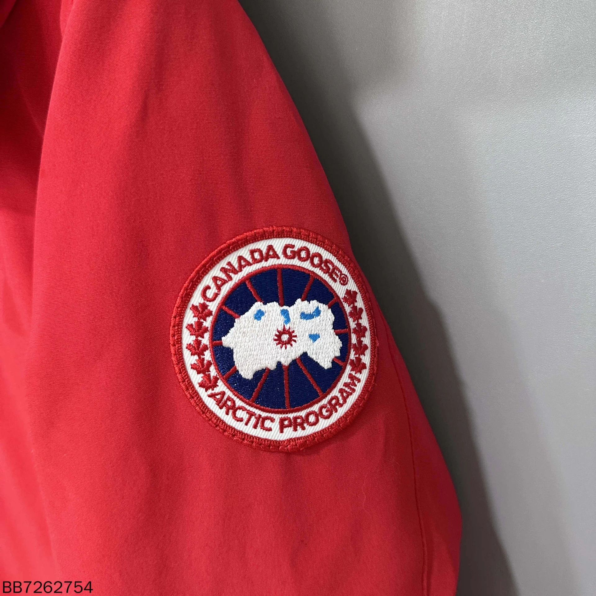 Canada Goose Canada Goose Red Parka S Size US S / EU 44-46 / 1 - 5 Thumbnail