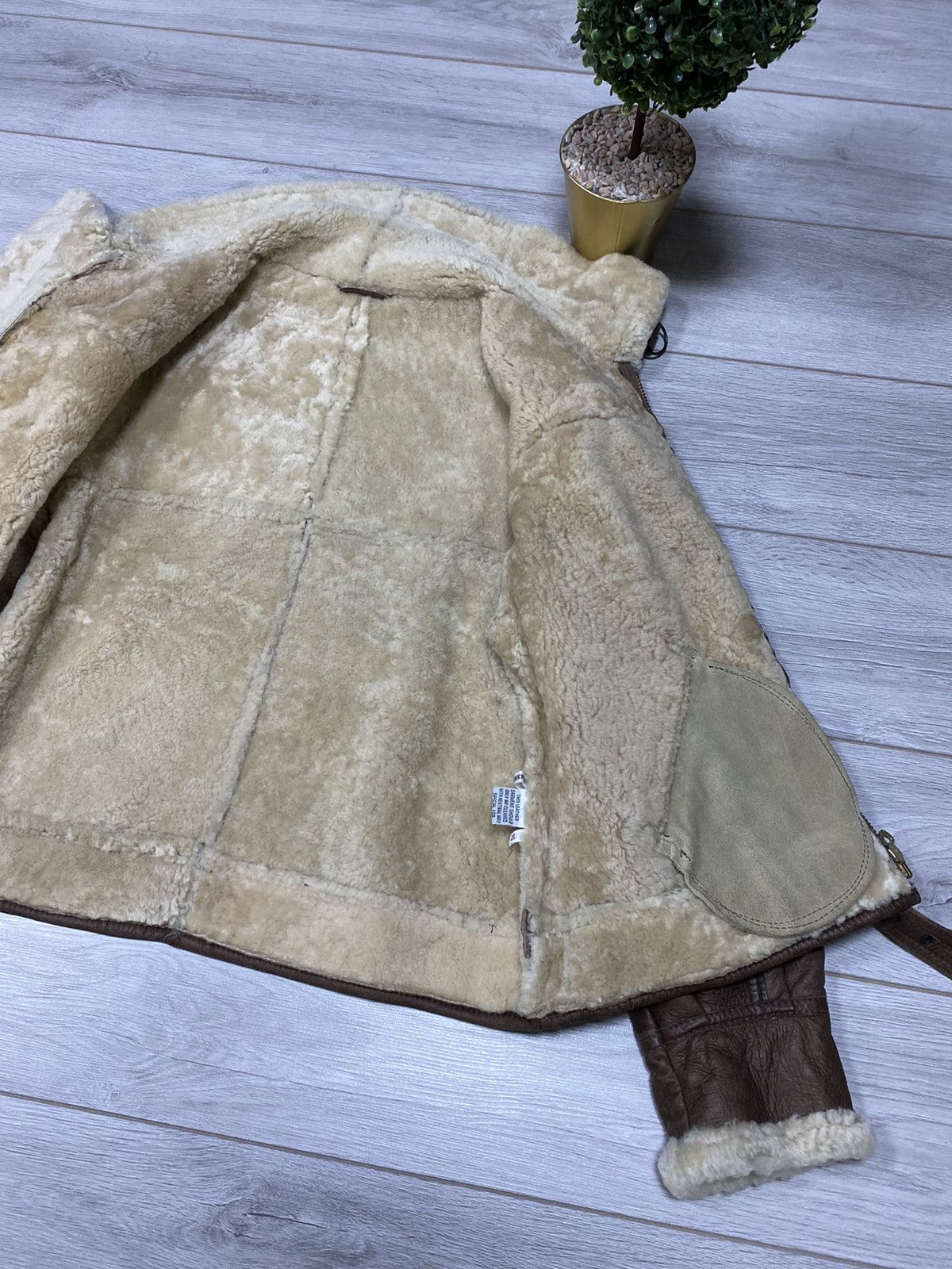 Other 🔥SHEEPSKIN COAT LEATHER TYPE B-3 AVIATION JACKET Size US L / EU 52-54 / 3 - 13 Thumbnail