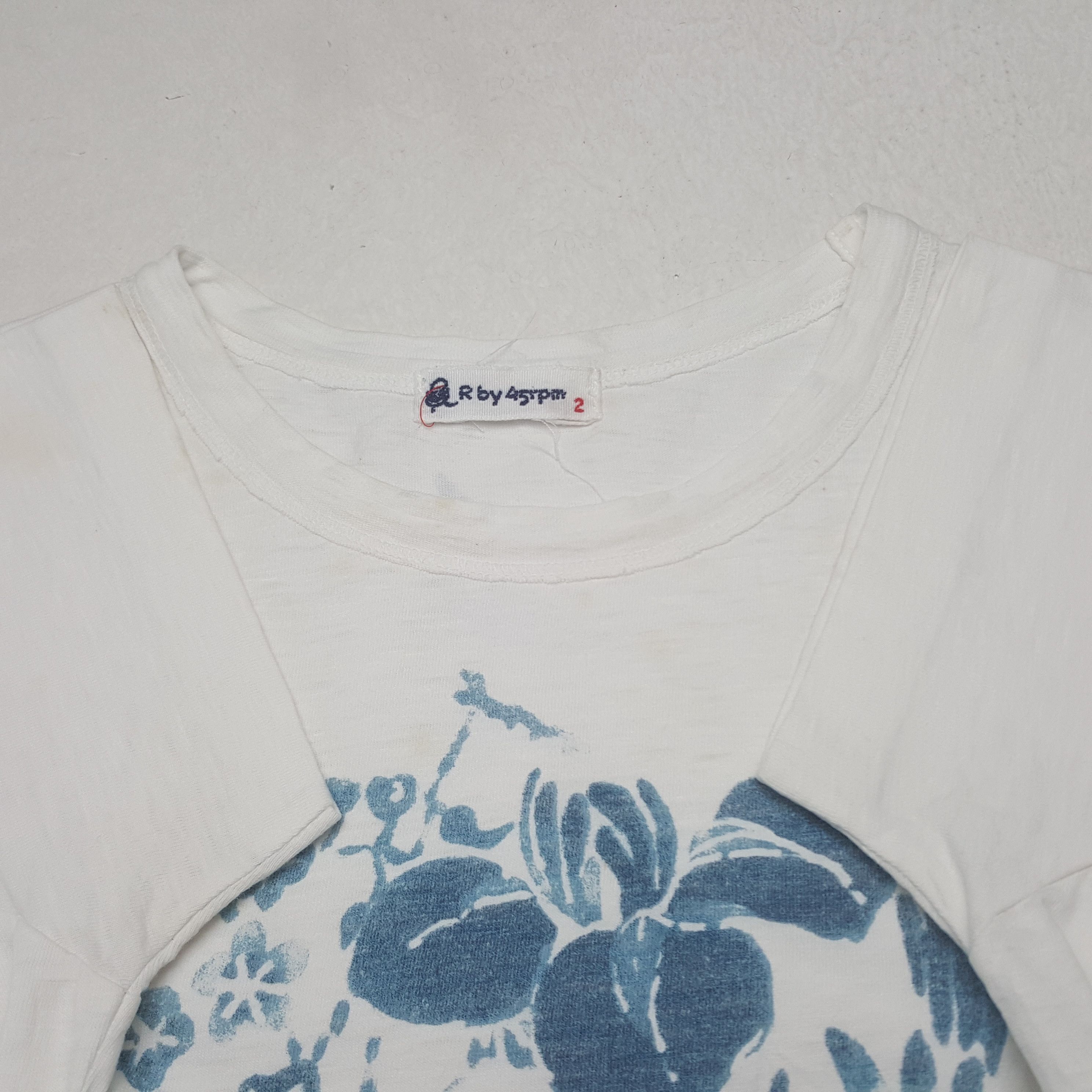 45rpm Vintage 45rpm Japanese Brand Flower Tshirt C299N9 Size US S / EU 44-46 / 1 - 5 Thumbnail