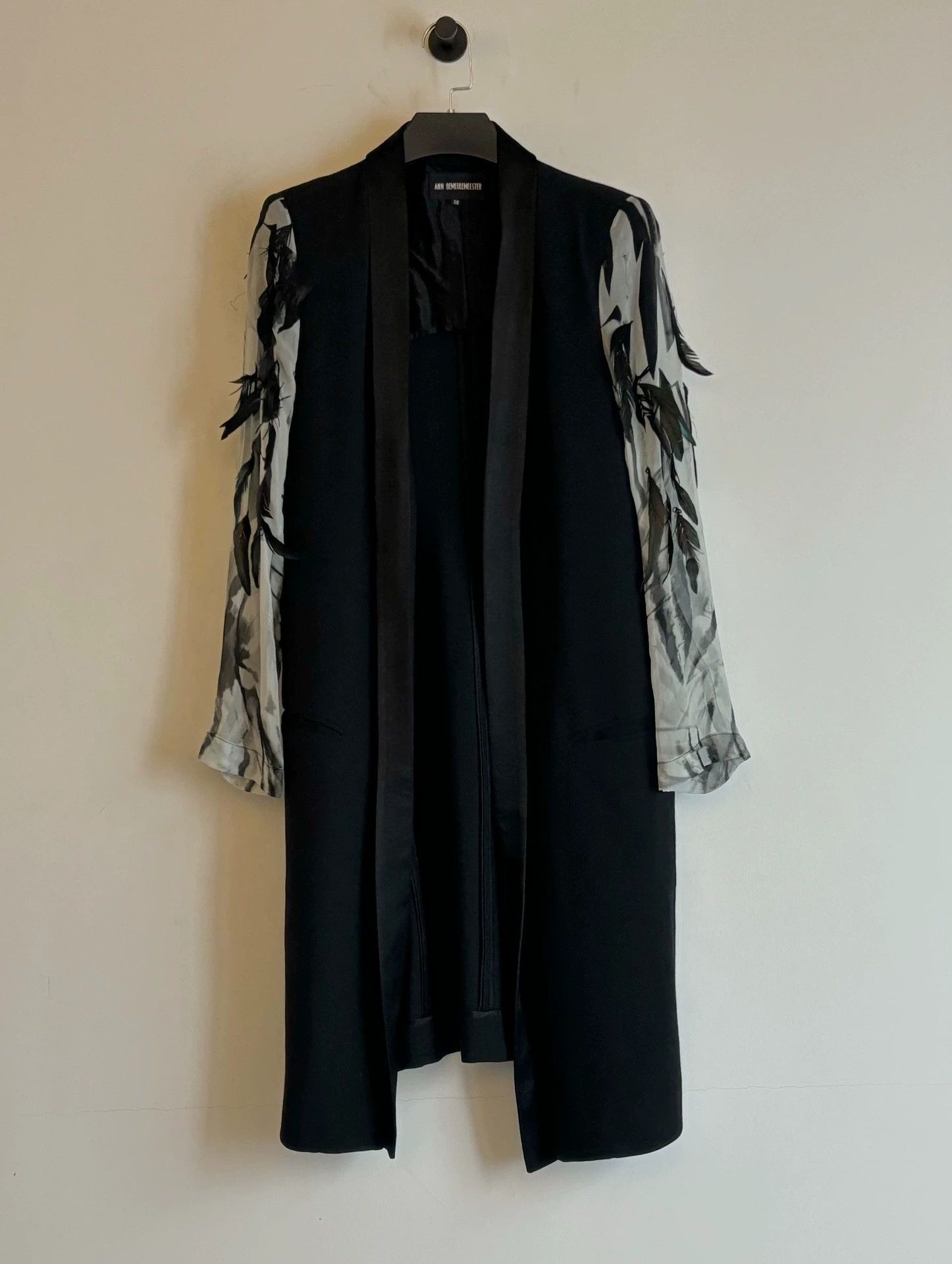 Ann Demeulemeester Ann Demeulemeester 2012 S/S Feather & Silk Wool Coat 38 Size XS / US 0-2 / IT 36-38 - 1 Thumbnail