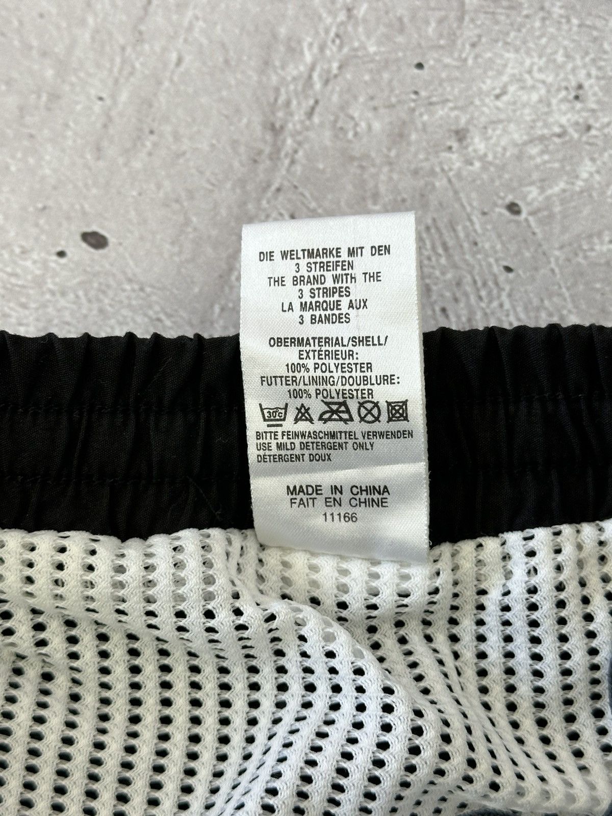 Adidas Adidas Vintage Stripped Logo Black Shorts Size US 33 - 5 Thumbnail