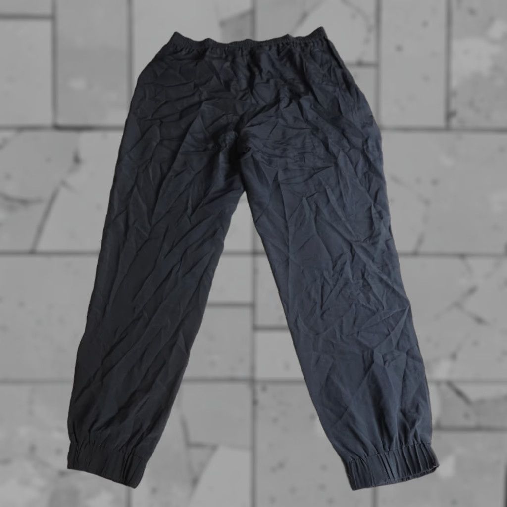 Diane von Furstenberg DVF Pants Jogger 6 Black Silk Pull On Solid Women"} Size 28" / US 6 / IT 42 - 1 Thumbnail
