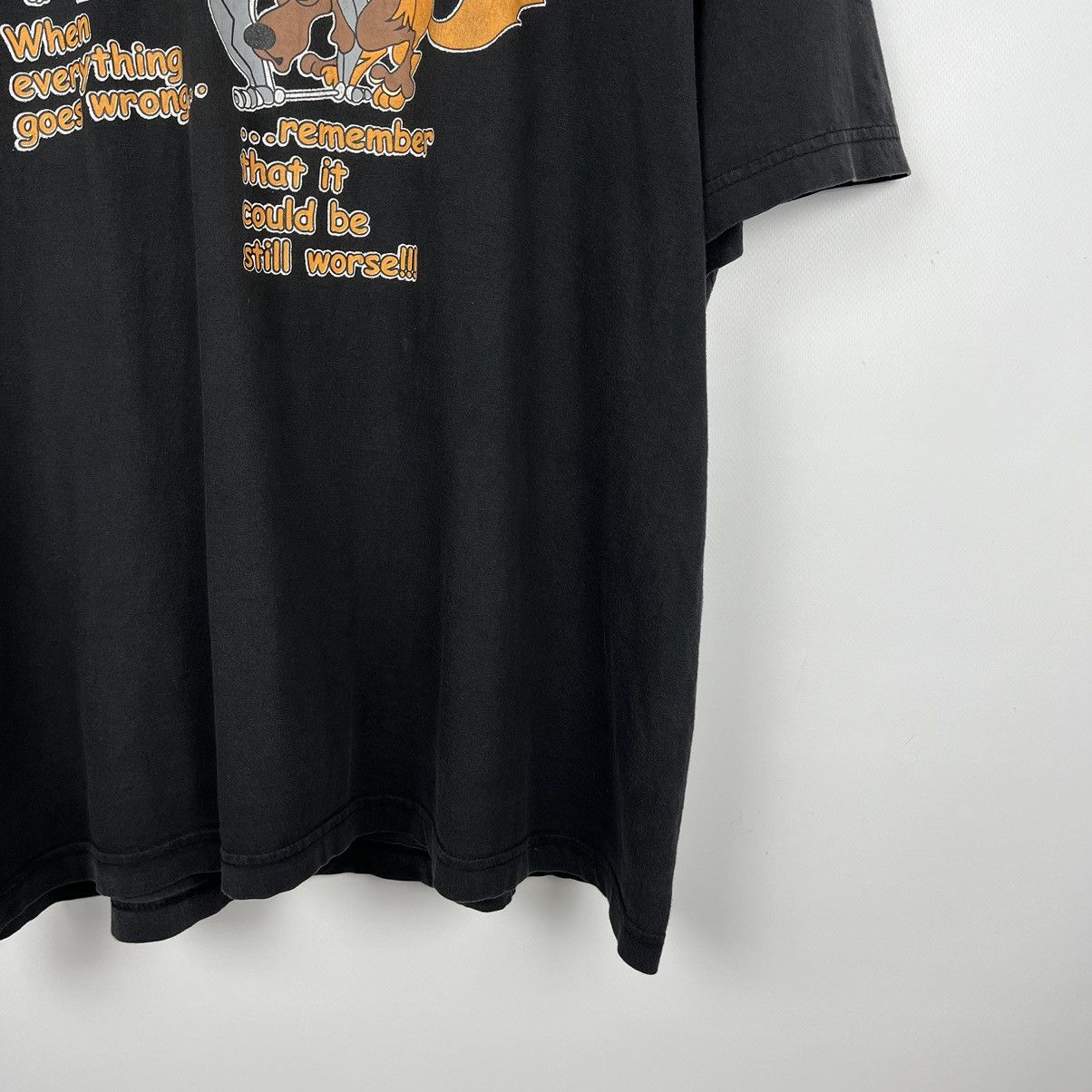 Vintage Vintage Dog in Trap adult humor y2k sex graphic tee 90’s Size US M / EU 48-50 / 2 - 3 Thumbnail