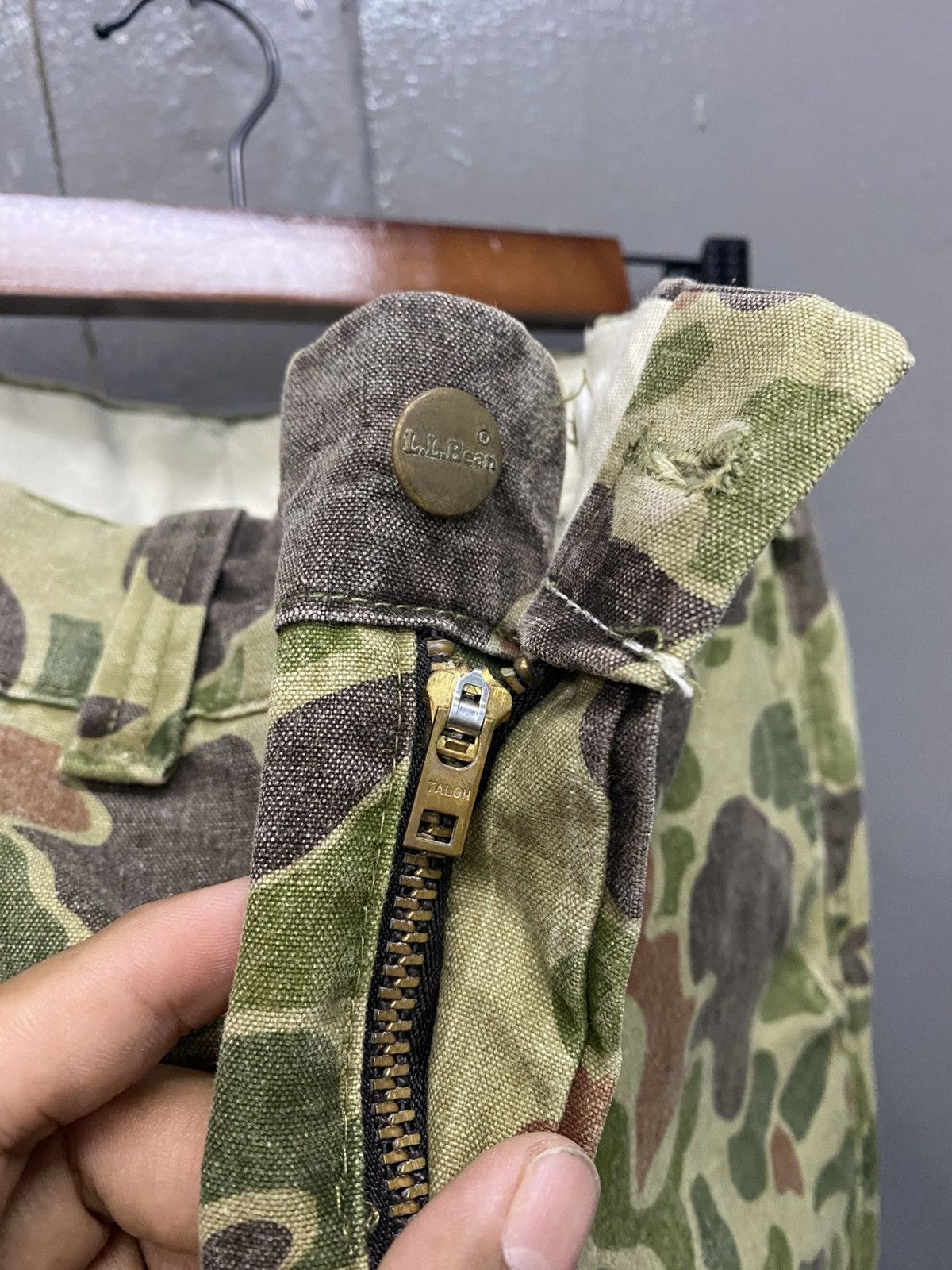 L.L. Bean Vintage LL Bean Freeport Maine Duck Camo Pant Size 32 Size US 32 / EU 48 - 8 Thumbnail