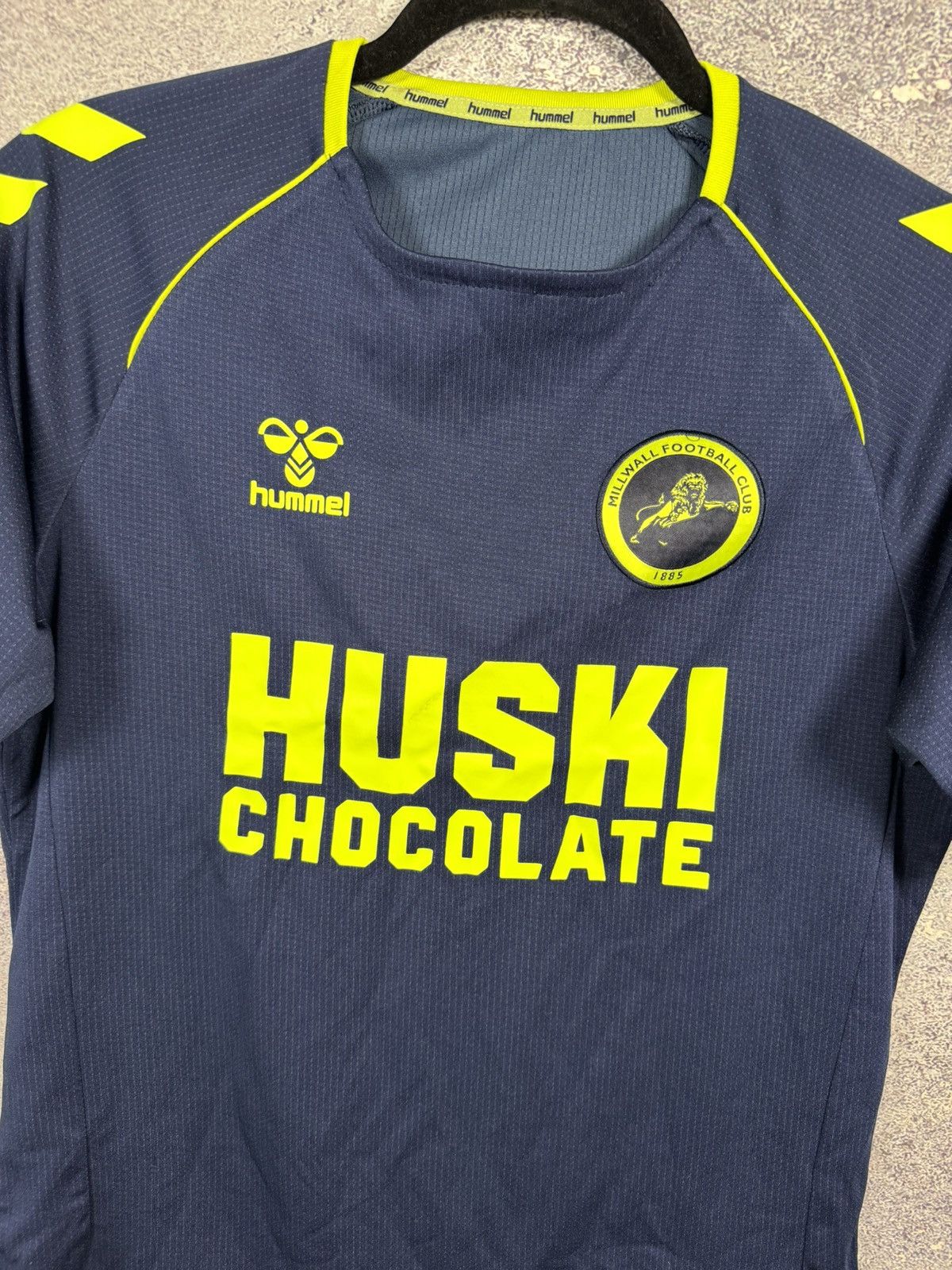 Hummel × Vintage Vintage Millwall FC 2022/23 Hummel Jersey Blokcore Small Size US S / EU 44-46 / 1 - 4 Thumbnail