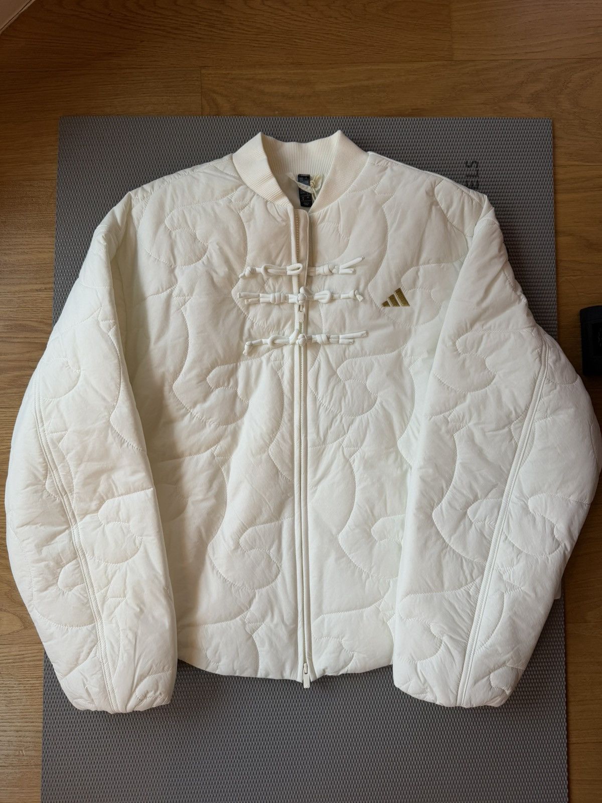 Adidas adidas Lunar New Year of Horse Light Padded White Jacket Size M / US 6-8 / IT 42-44 - 4 Thumbnail