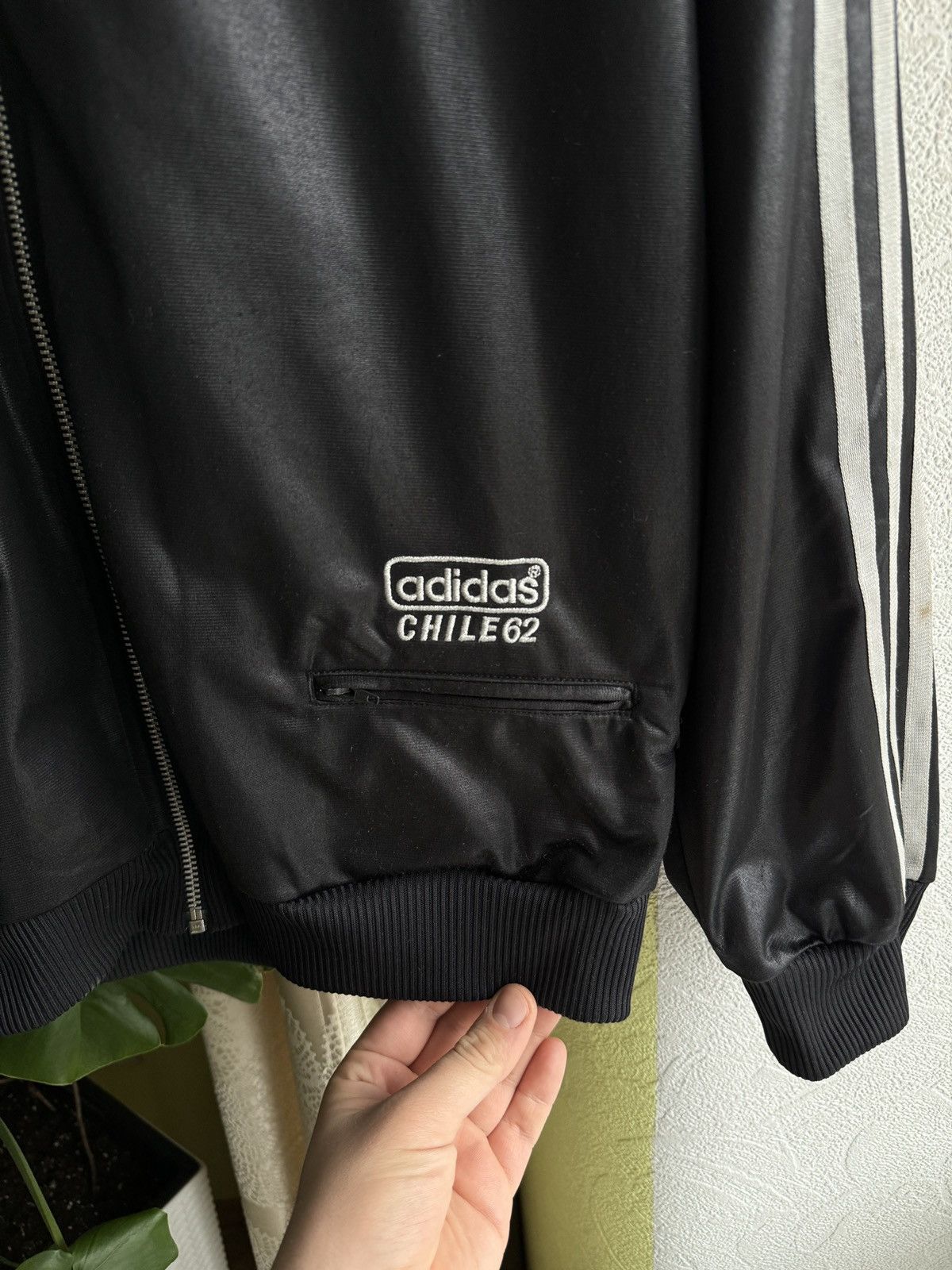 Adidas Chile 62 VintageTrack Jacket Black Y2k japanese