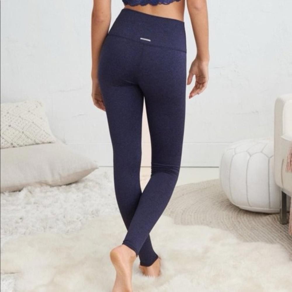 Designer Aerie High-Waisted Leggings - Size Medium Size 32" / US 10 / IT 46 - 3 Thumbnail