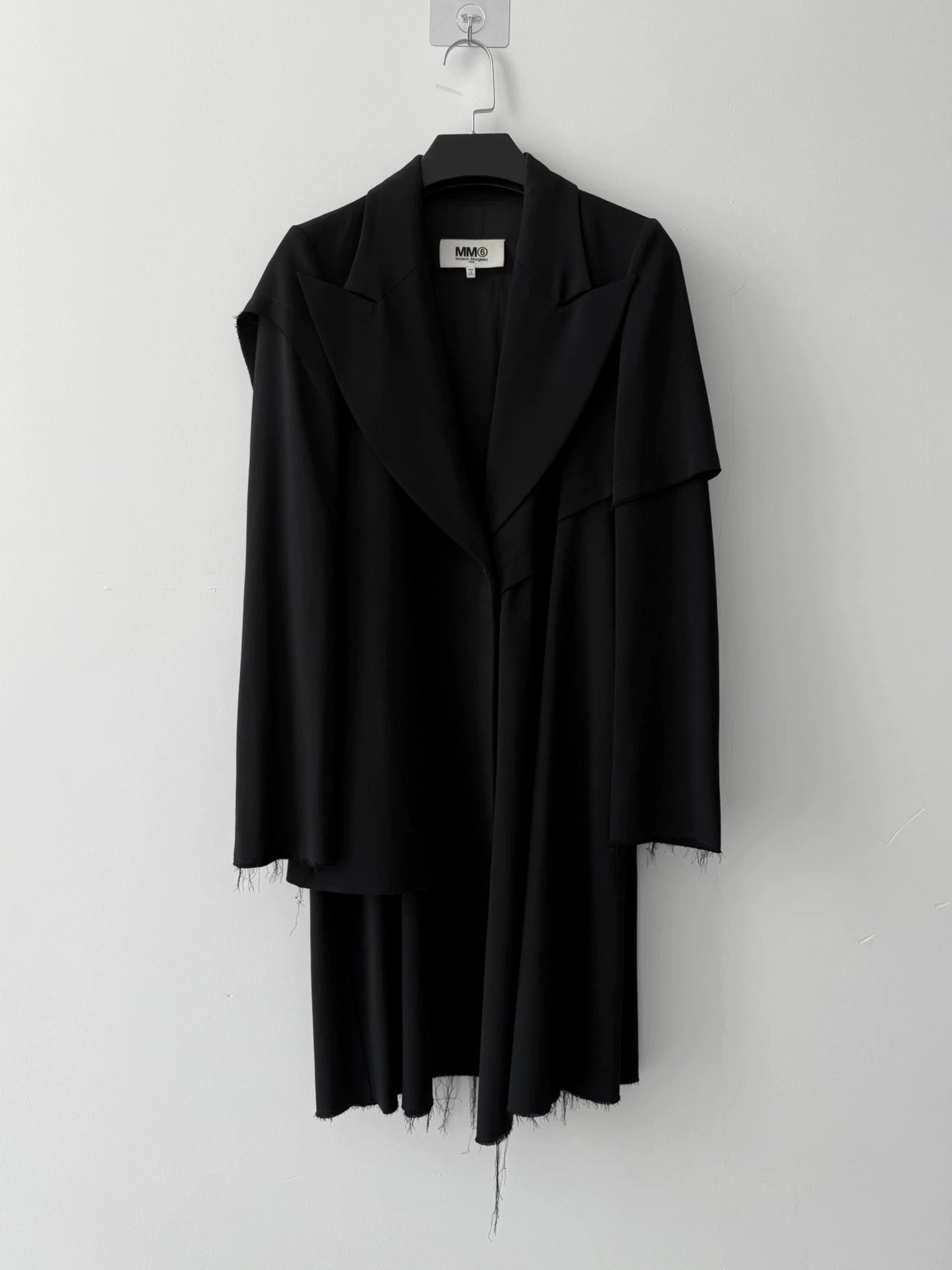 MM6 MM6 F/W16 Deconstructed Slashed Trench Coat Black Size S / US 4 / IT 40 - 1 Thumbnail