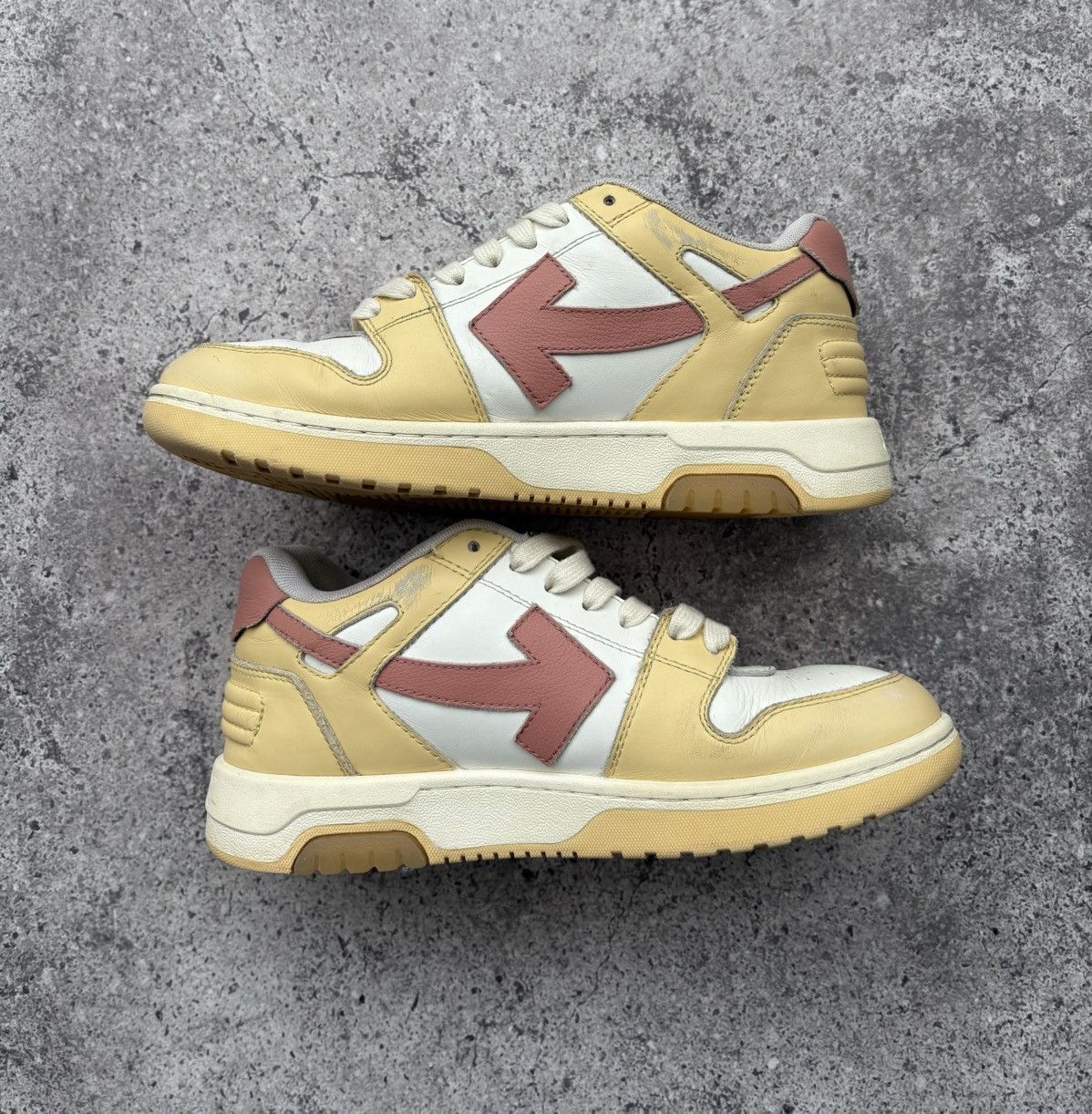 Off-White Off White Out Of Office Sneakers Size US 6 / EU 39 - 3 Thumbnail