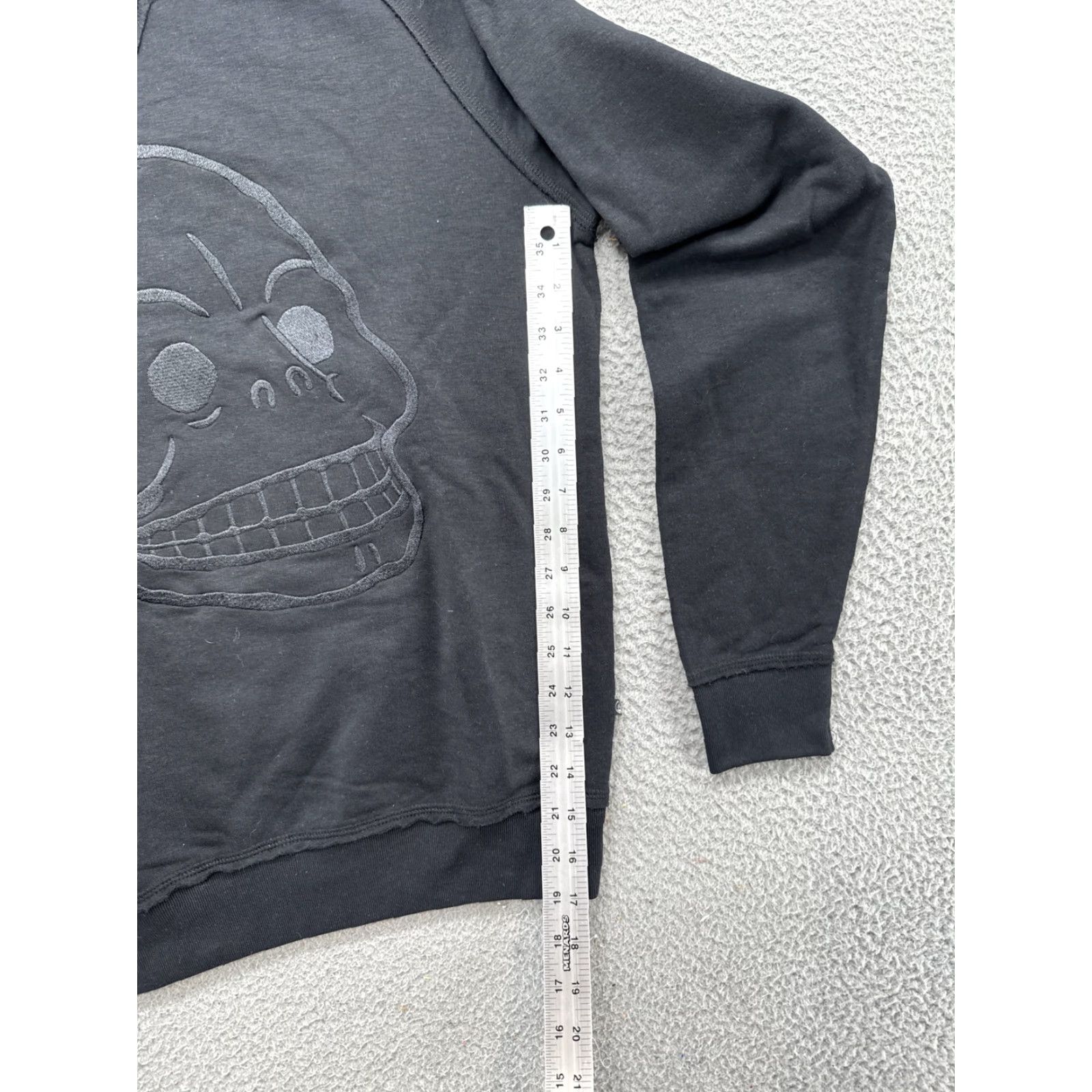 Cheap Monday VINTAGE Cheap Monday Embroidered Skull Logo Black Sweatshirt Mens M Sweatshirt Embroidered Skull Black Mens Size US M / EU 48-50 / 2 - 6 Thumbnail