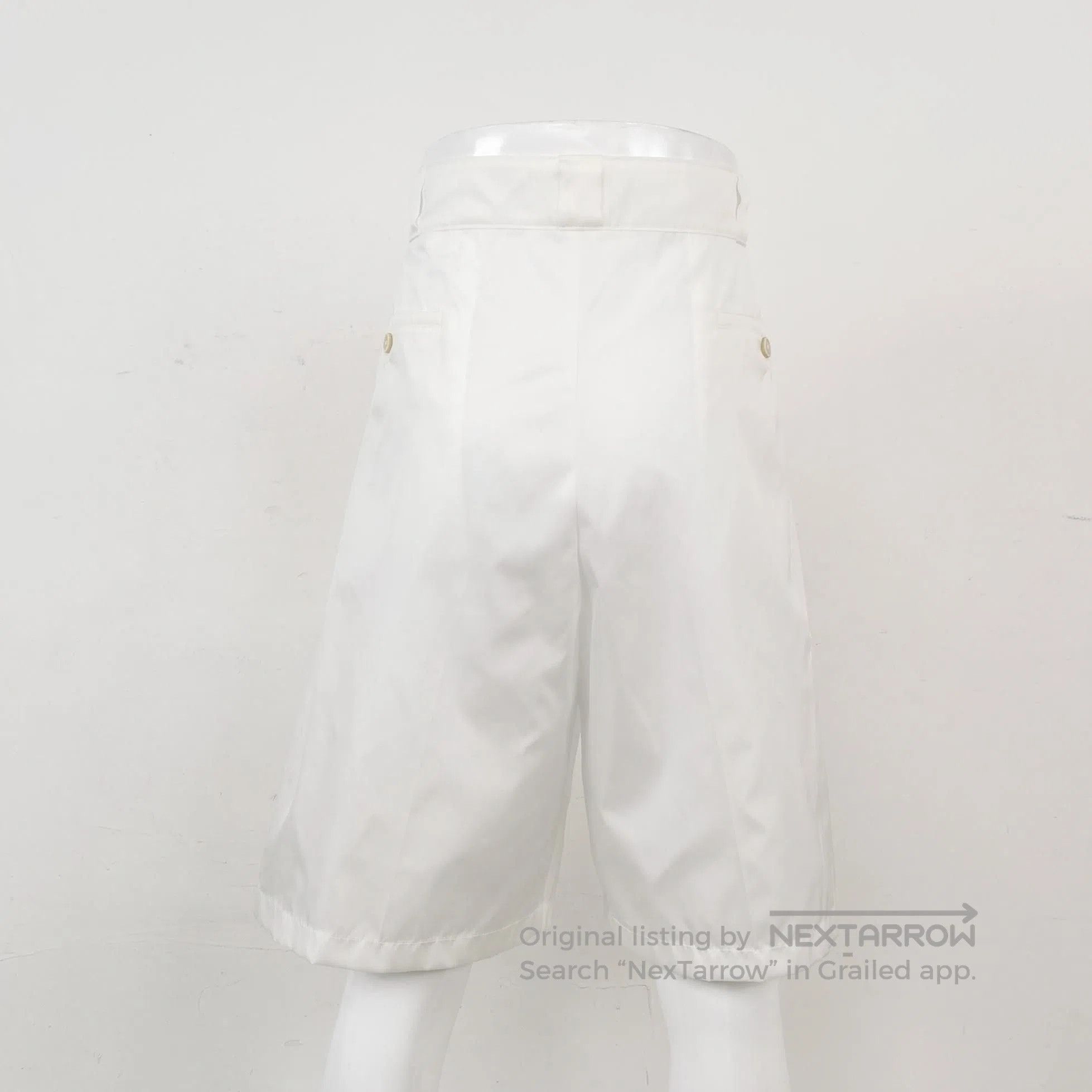 Prada Prada XL Yellow Animal Print Shorts. Size US 34 / EU 50 - 6 Thumbnail