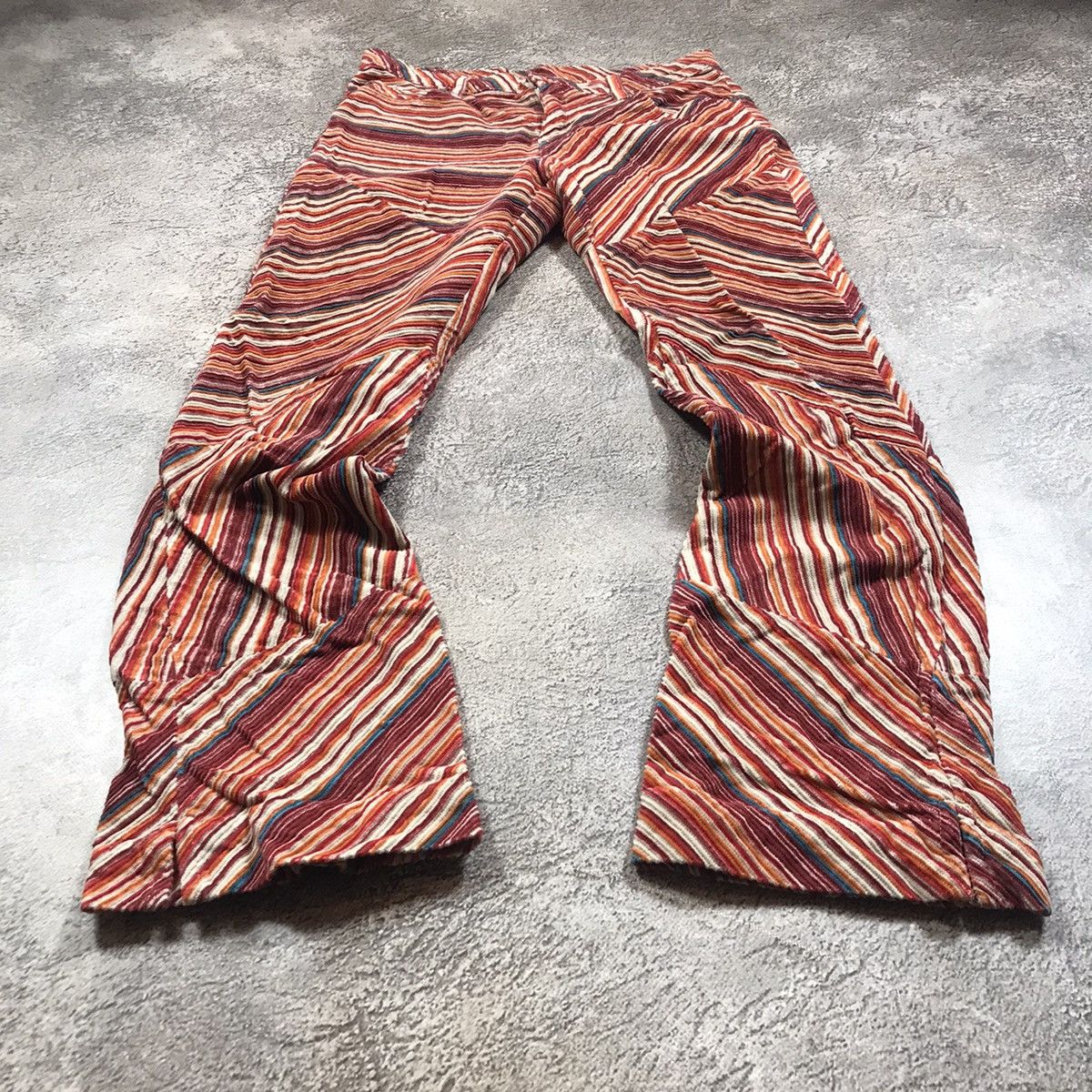 Vintage Vintage Y2K Striped Flared Pants Low Rise Rave Aesthetic 28 Size 28" / US 6 / IT 42 - 1 Thumbnail