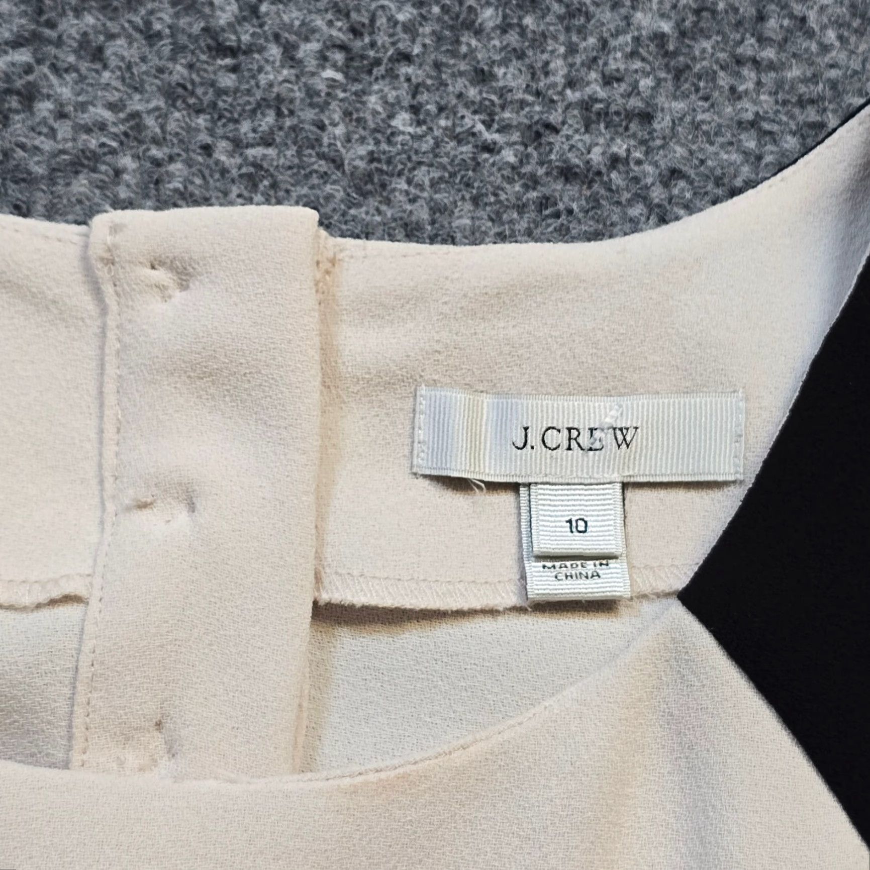 J.Crew J.CREW Blouse Womens Size 10 Colorblocked White Black 3/4 Sleeve Round Neck Career Shirt Size L / US 10 / IT 46 - 3 Thumbnail