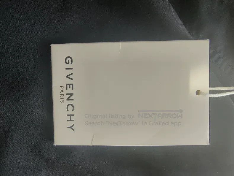 Givenchy Givenchy size XS Solid Color Women's Shorts Size 22" - 9 Thumbnail