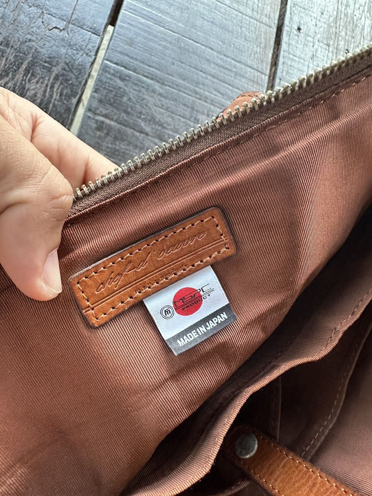 Japanese Brand × MasterPiece × Vintage Vintage master piece japan leather mesengger bag Size ONE SIZE - 10 Thumbnail