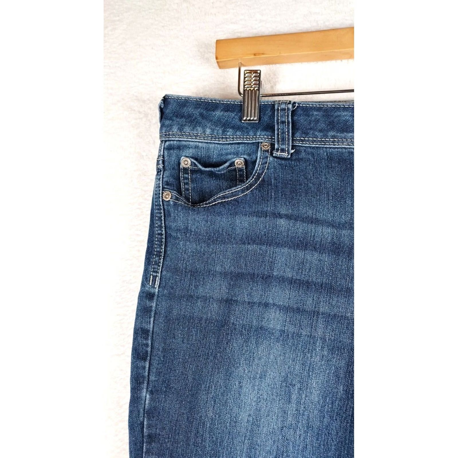 Vintage Maurices Jeans Women’s Regular Bootcut Denim 31In Inseam Medium Wash Blue 12 5-Pocket Stretch Zipper Button Size 34" / US 12 / IT 48 - 3 Thumbnail