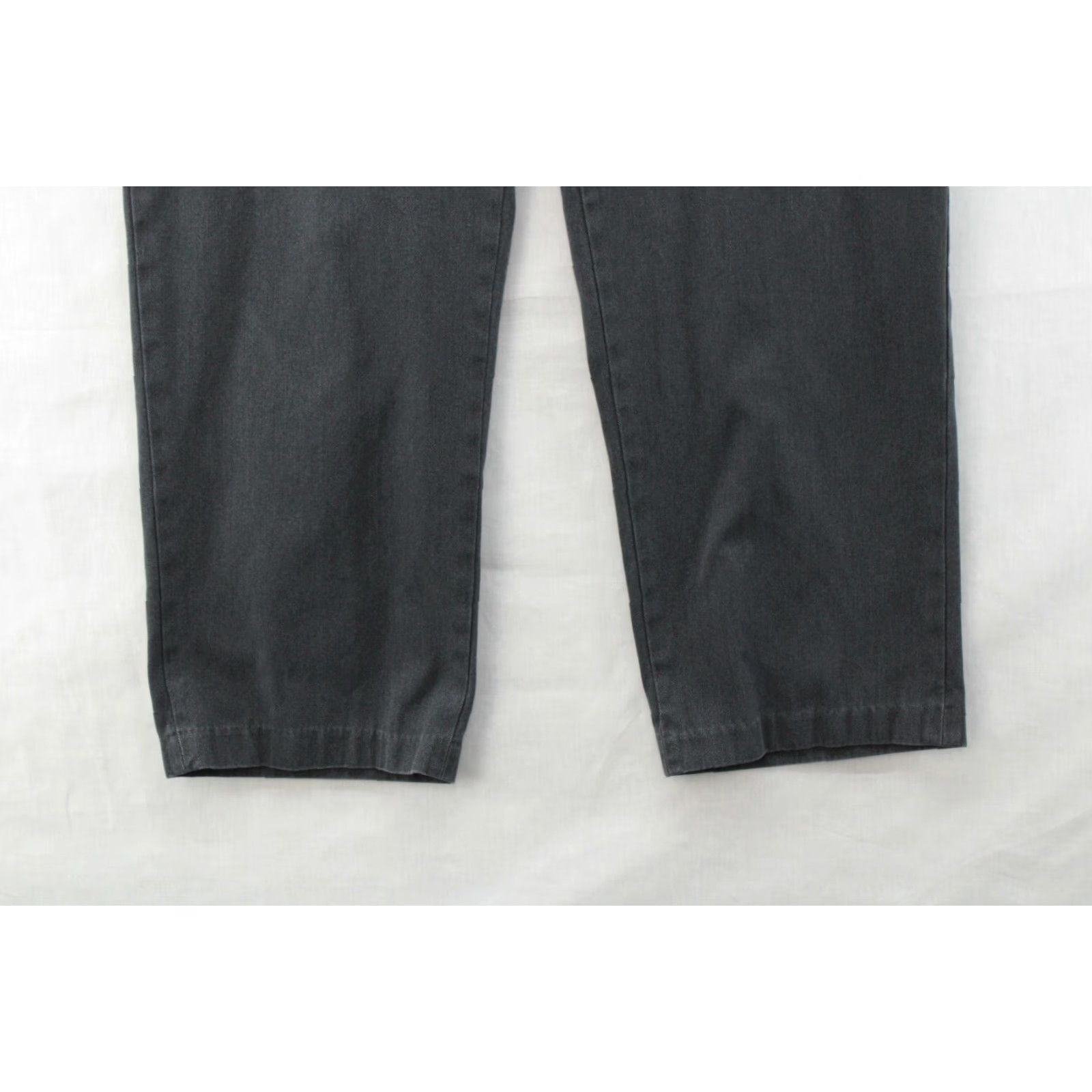 Tommy Hilfiger VINTAGE Tommy Hilfiger Chino Pants Mens 40 Black Baggie Straight Leg Herringbone 90s City Logo Y2K Size US 40 / EU 56 - 3 Thumbnail
